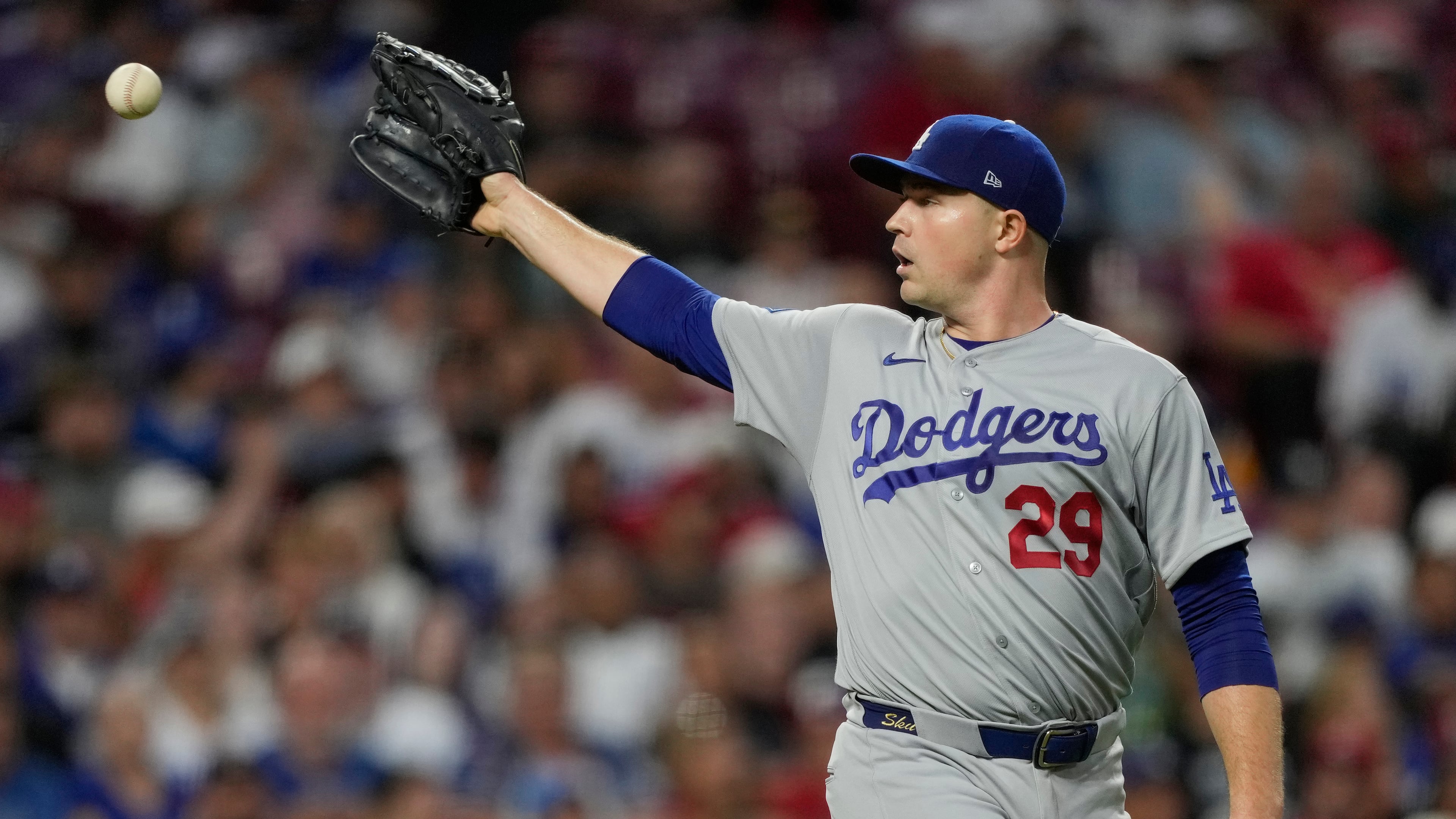 Los Angeles Dodgers pitcher Tarik Skubal take a throw during the fifth inning of a baseball game against the Cincinnati Reds, Monday, Sept. 14, 2026, in Cincinnati. (AP Photo/Carolyn Kaster)
