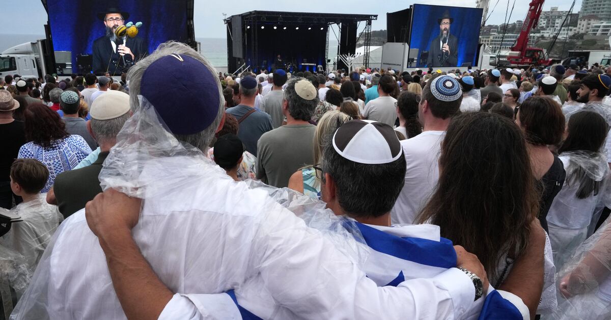 Shifting Focus: Australian Spy Agency's Pre-Hanukkah Counterterrorism Blunder