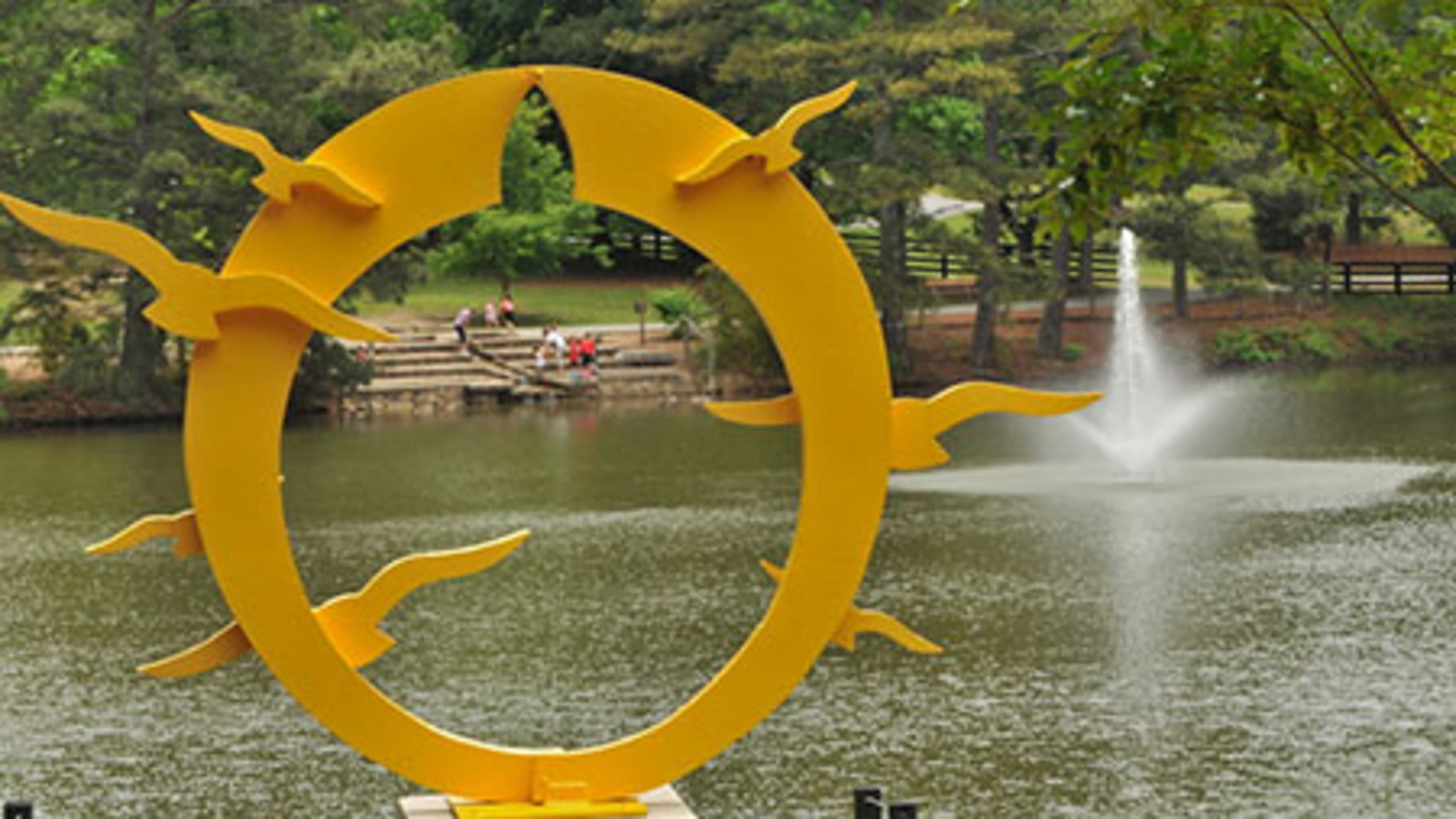 Suwanee's Sims Lake Park. (via suwanee.com)