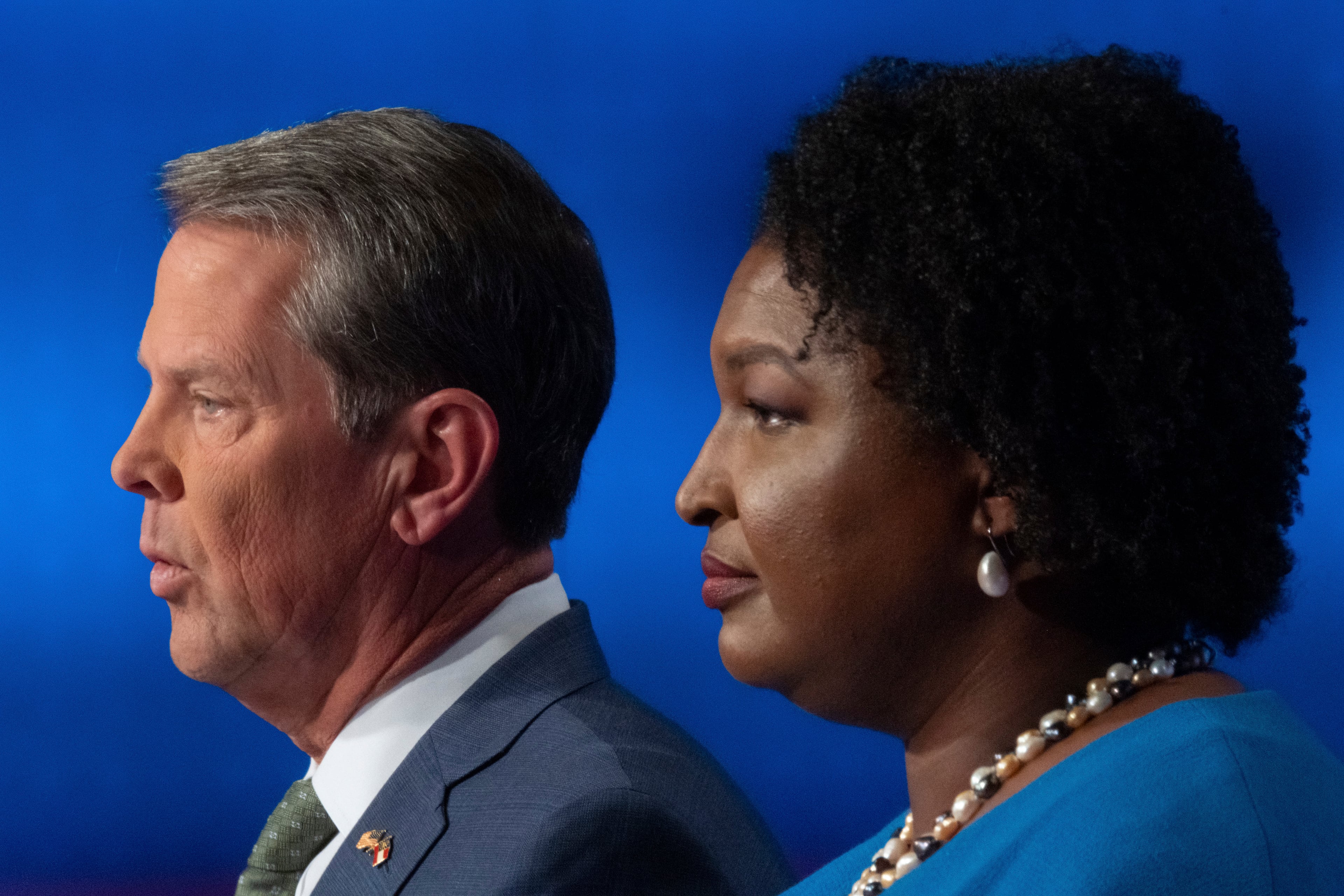 Republican Gov. Brian Kemp, left, and then Democratic challenger Stacey Abrams, seen here in a televised debate in Atlanta in 2022. (Ben Gray/AP)