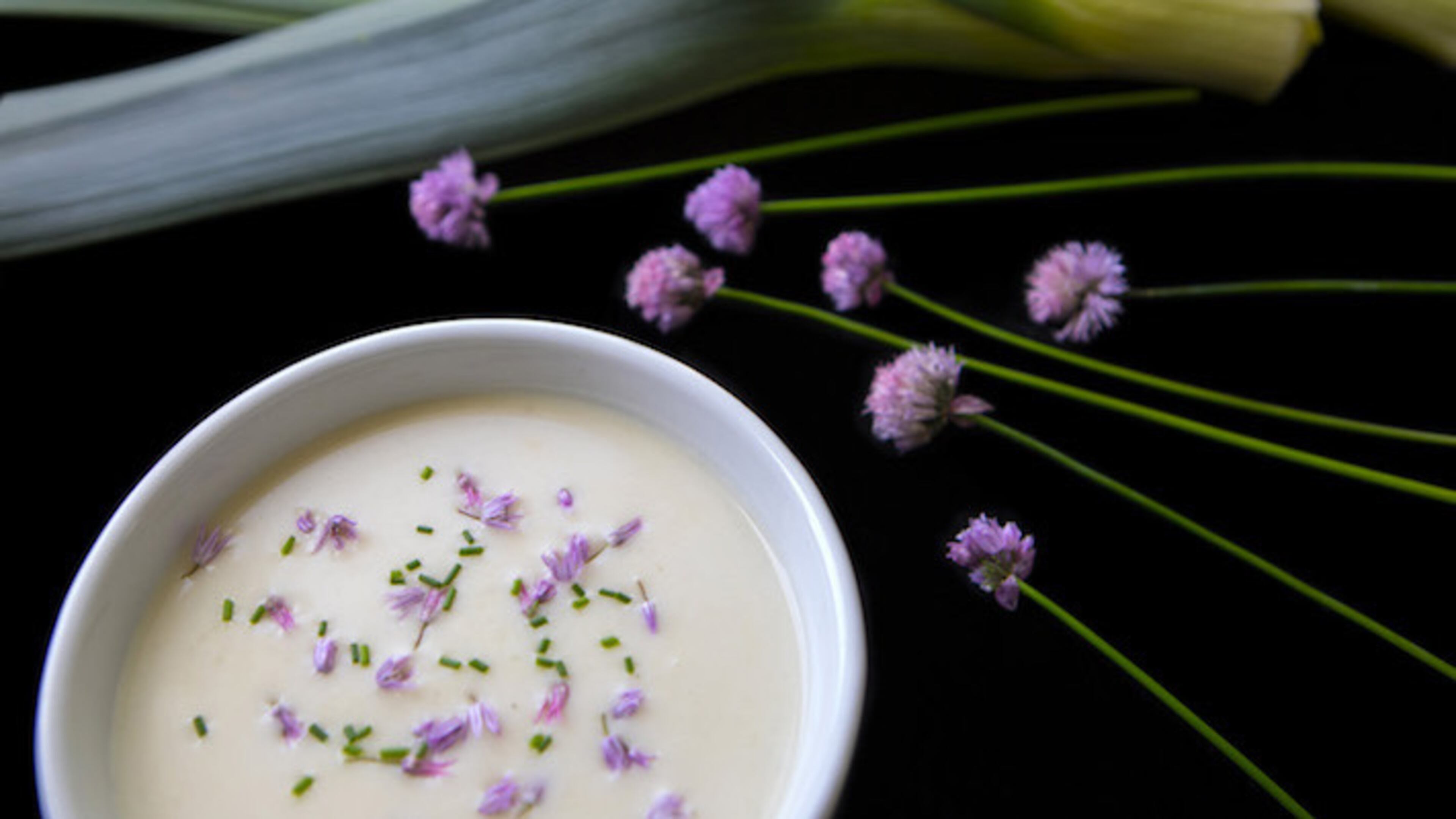 Photo of vichyssoise, a cold soup. (Ellen M. Banner/Seattle Times/TNS)