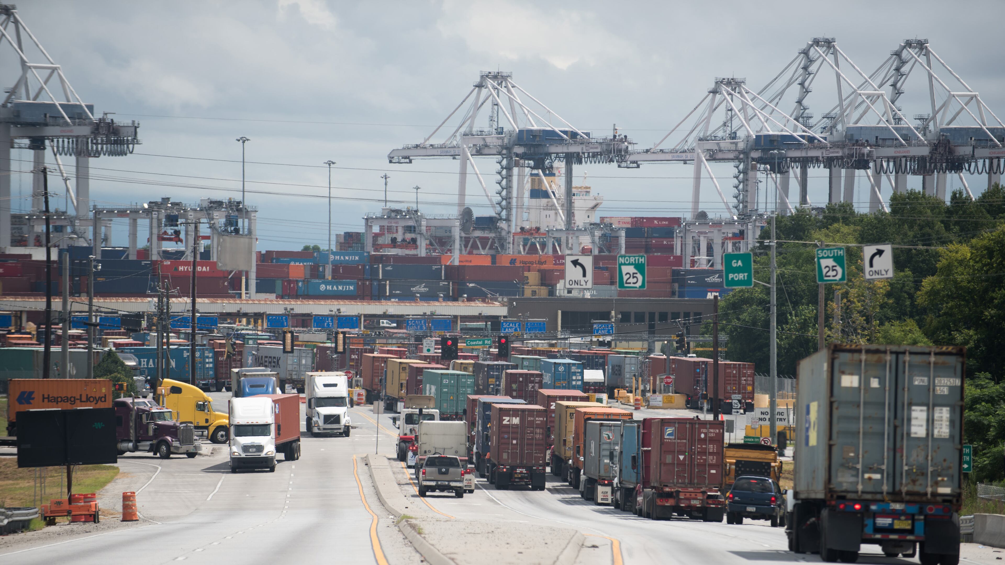 Savannah’s port may benefit from the water bill passed by Congress. Photo by John Carrington