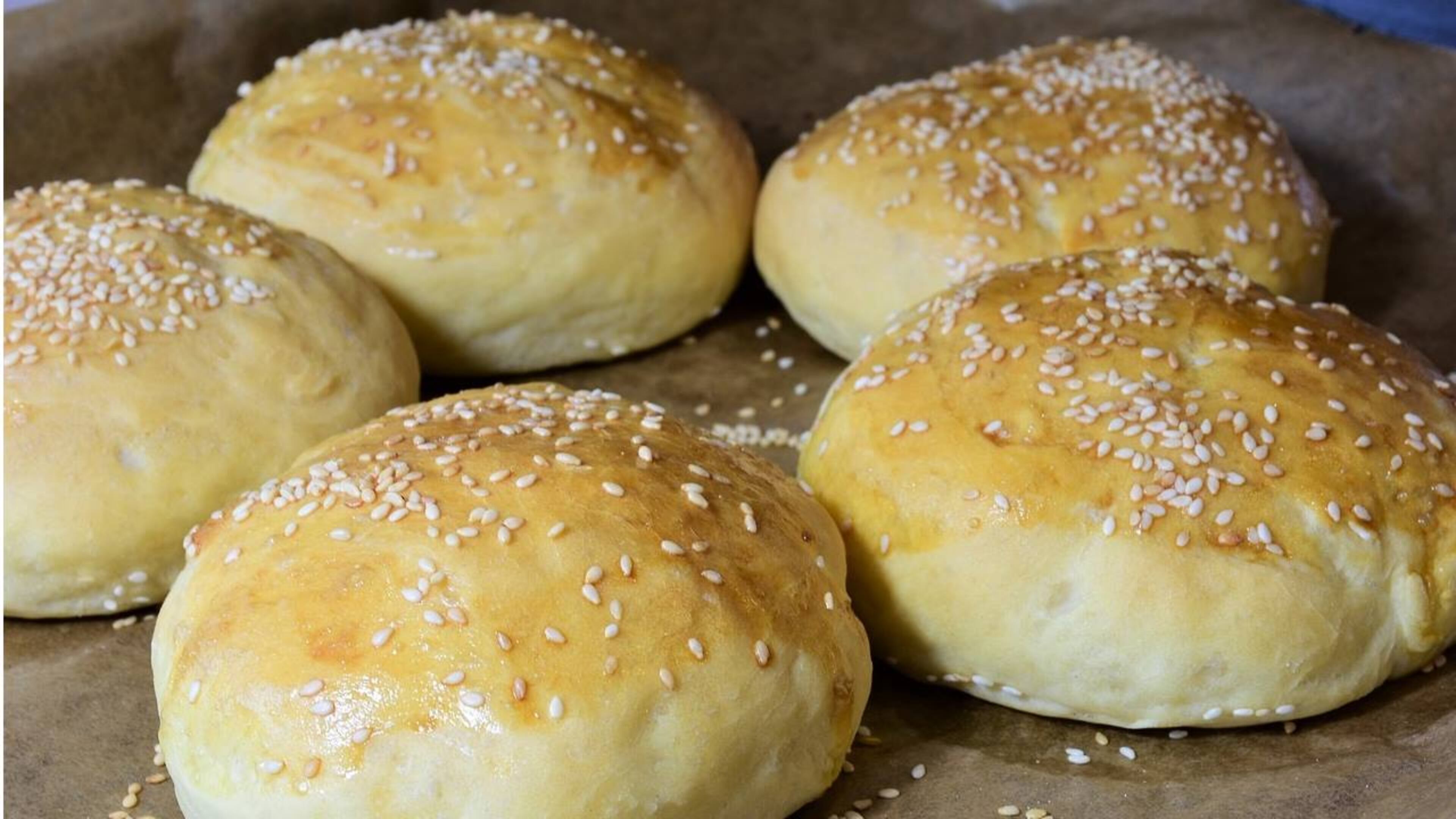 A thief covered a restaurant parking lot with hamburger buns Tuesday morning.