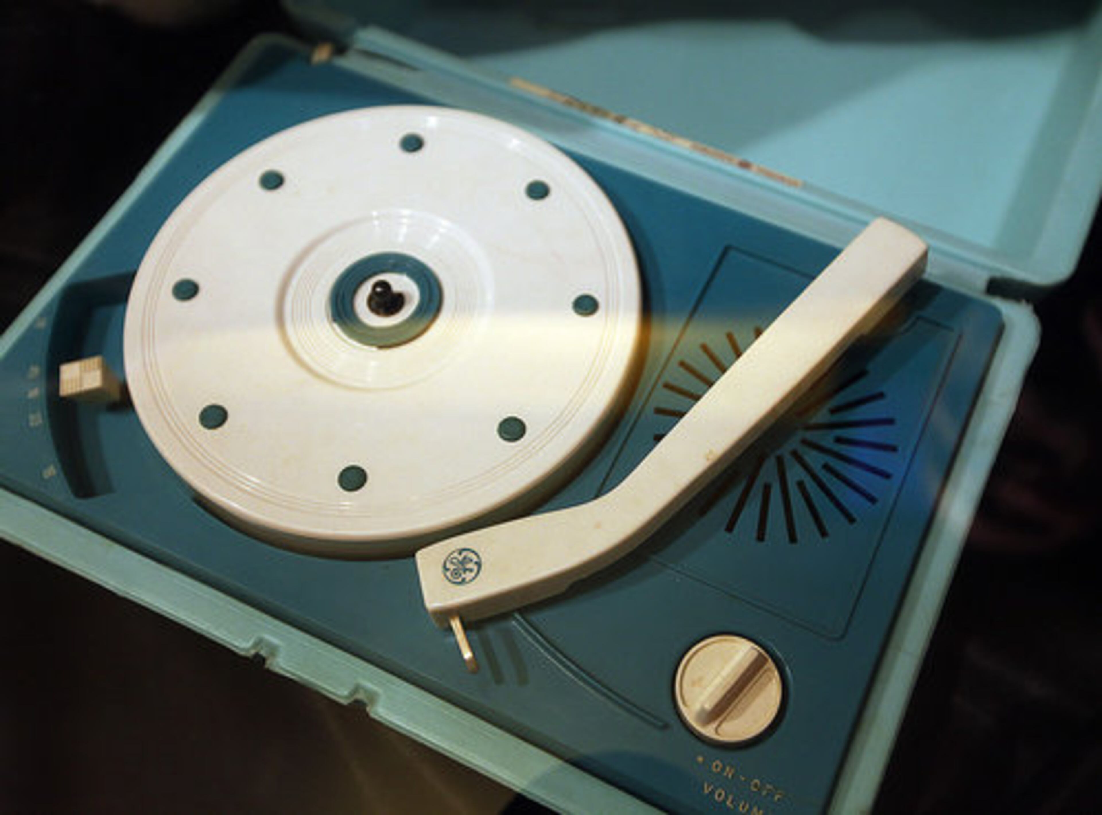 An old General Electric record player is one of Lisa Marie Presley's favorite mementos in the new exhibit.