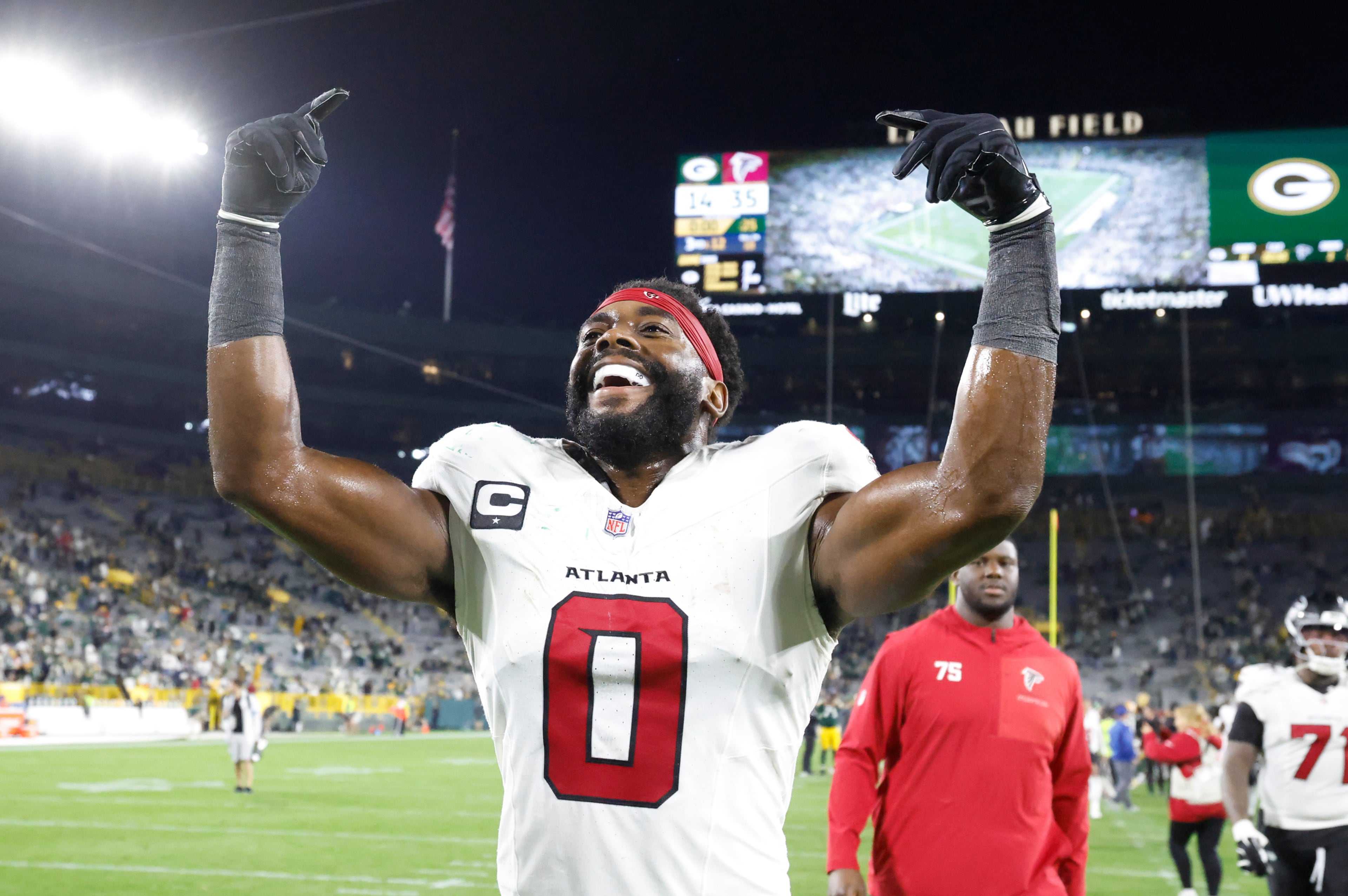 Falcons Packers Football
