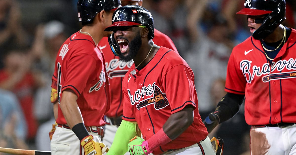 Braves break out to beat Phillies, advance to NLDS vs. Dodgers