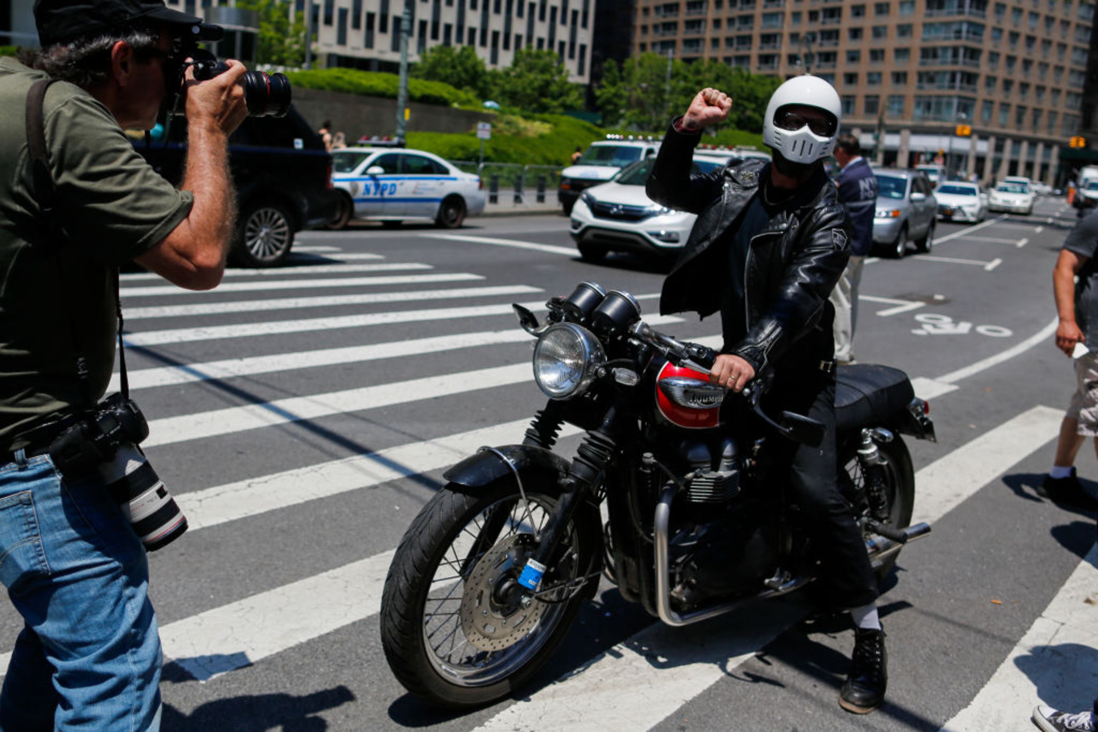 NEW YORK, NY - JUNE 10: Writer Gavin McInnes greets activists as they take part in the 'March Against Sharia' on June 10, 2017 in New York City. Marches nationwide being organized by the conservative organization ACT for America are protesting against elements of Sharia Law that the group believes are increasingly showing up in American society. (Photo by Eduardo Munoz Alvarez/Getty Images)