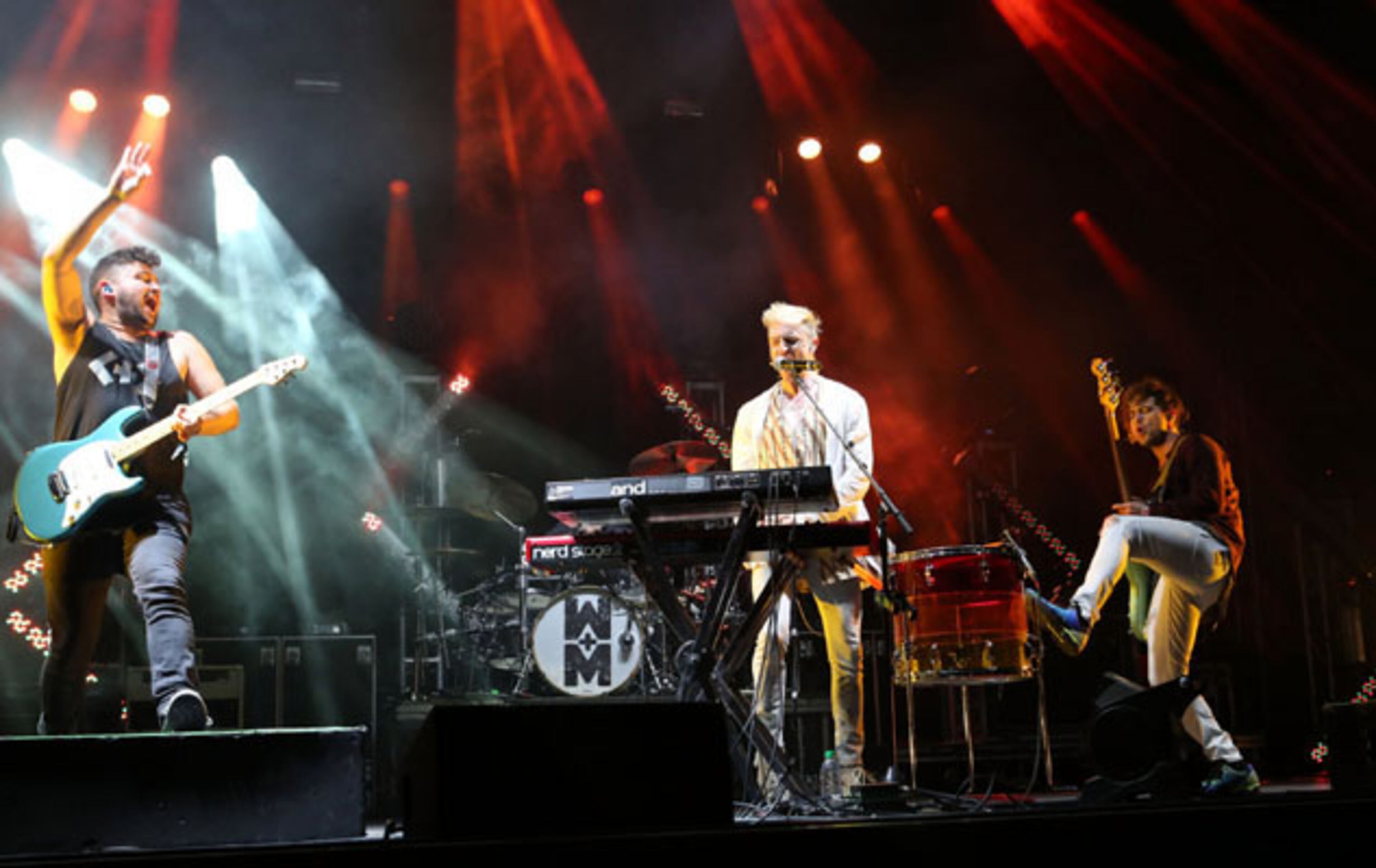Walk the Moon performs. The fourth annual Shaky Knees Music Fest took over Centennial Olympic Park for three days of music offerings on four stages. Day Two was another beautiful day; Saturday, May 14, 2016, featured My Morning Jacket, Walk the Moon, The Decemberists, Huey Lewis & the News, Foals, The Dear Hunter and many more artists. Robb Cohen Photography & Video /www.RobbsPhotos.com
