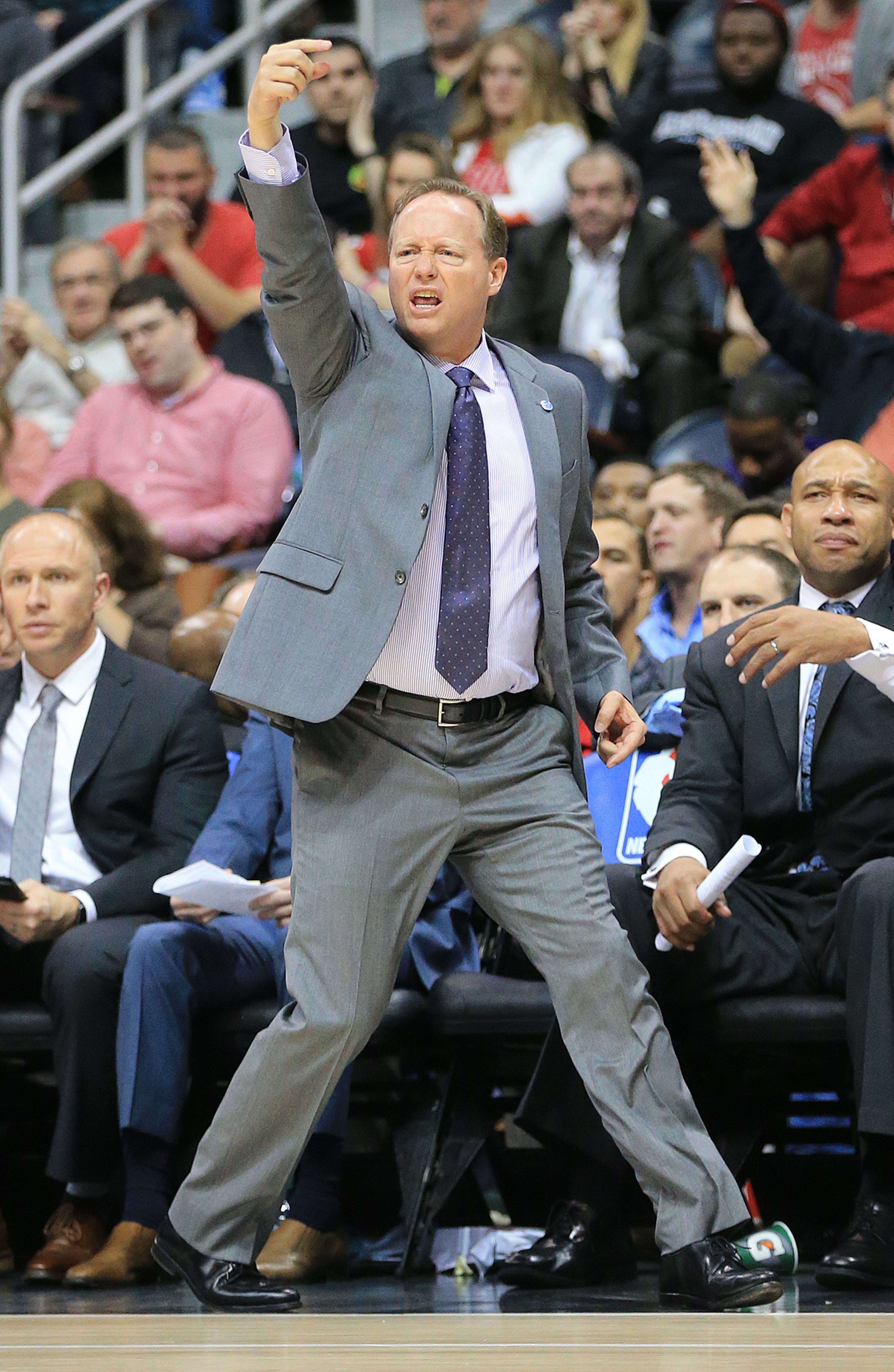 110415 ATLANTA: -- Hawks head coach Mike Budenholzer calls a defense against the Nets during the second half in a basketball game on Wednesday, Nov. 4, 2015 in Atlanta. The Hawks beat the Nets 101-87 for their fifth straight win. Curtis Compton / ccompton@ajc.com