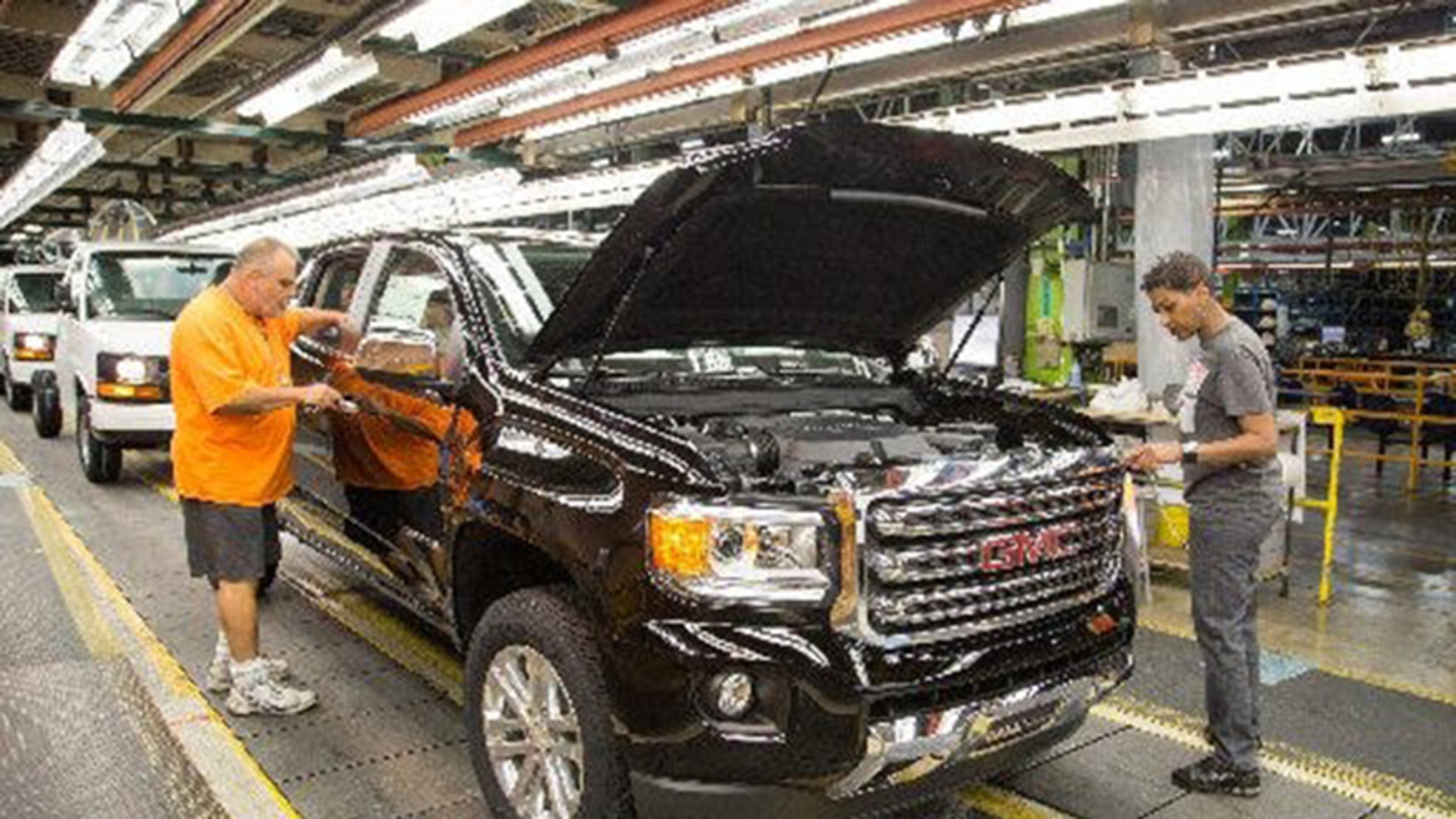 General Motors added a third shift at its Wentzville (Mo.) Assembly plant last September to build trucks and vans. (Melissa Vaeth/General Motors/TNS)