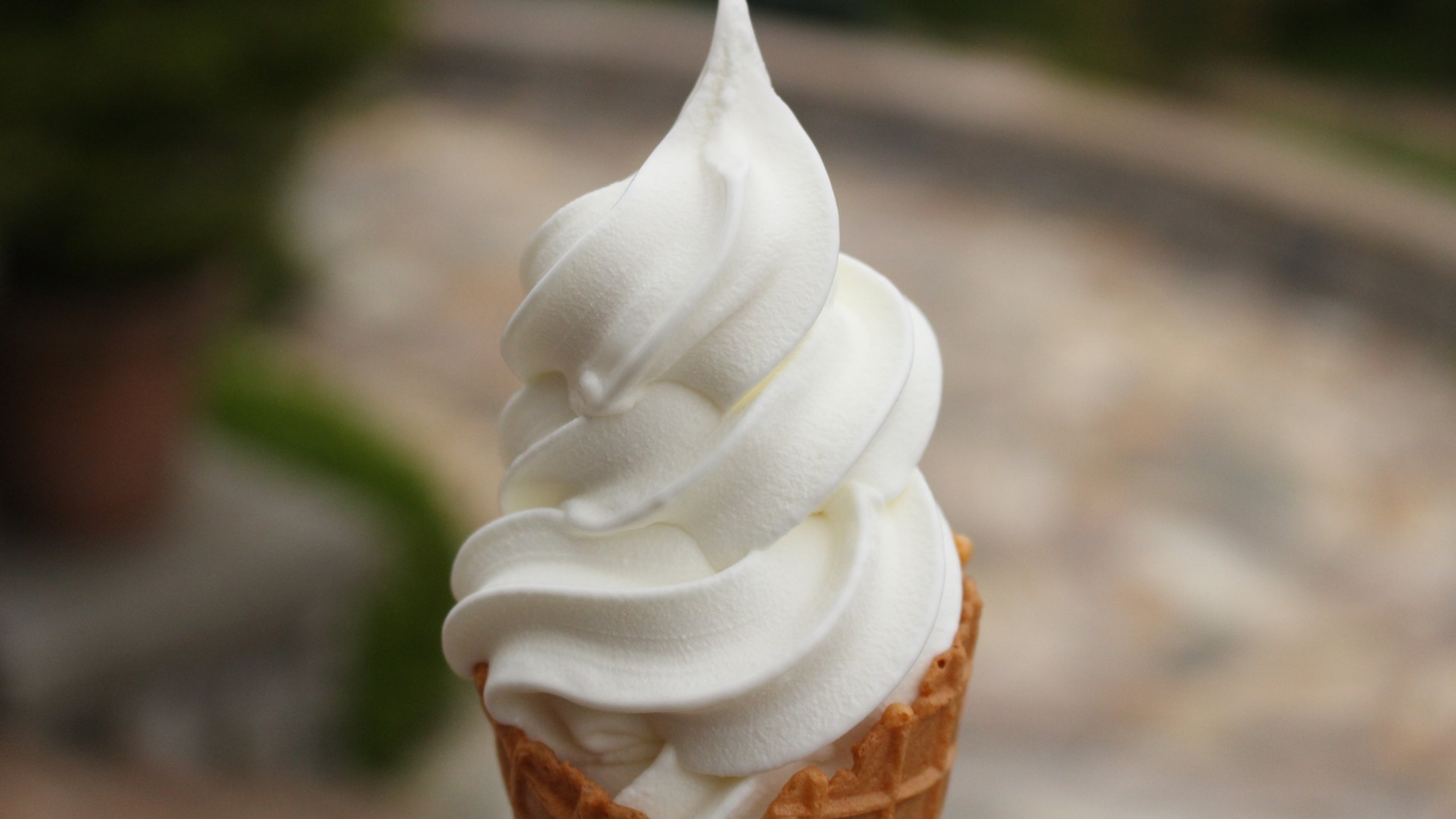 On Aug. 26 in Roswell, you can sample more than 100 flavors of ice cream for just $6. Proceeds will benefit the Drake House.