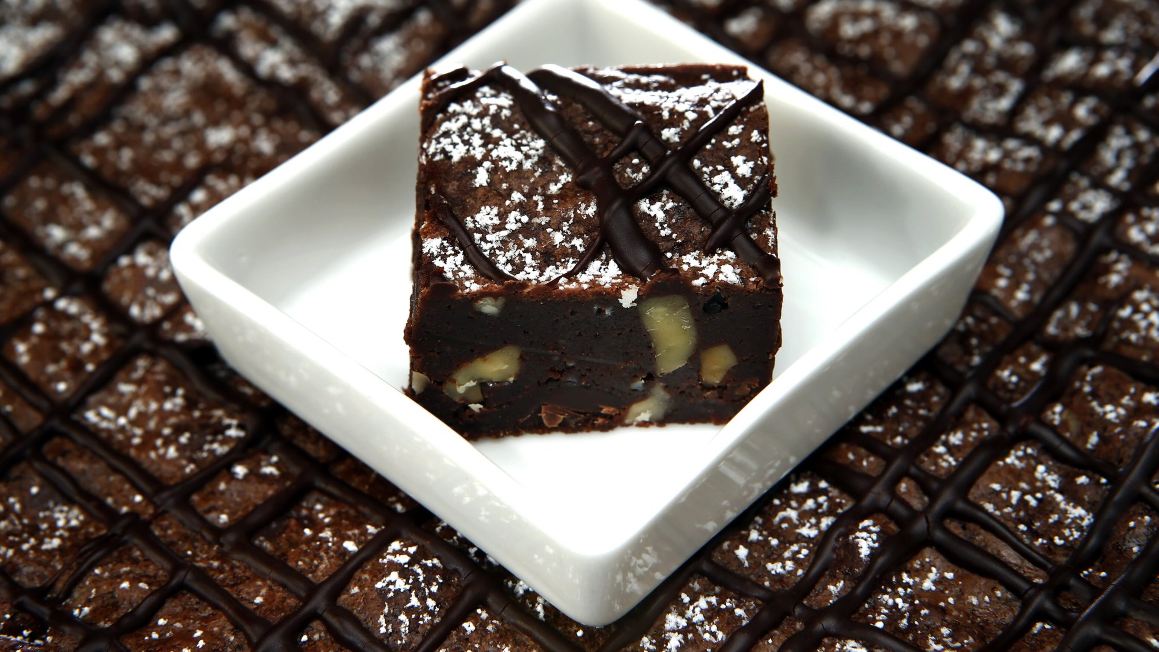 Triple-Chocolate Brownies. (Mel Melcon/Los Angeles Times/TNS)