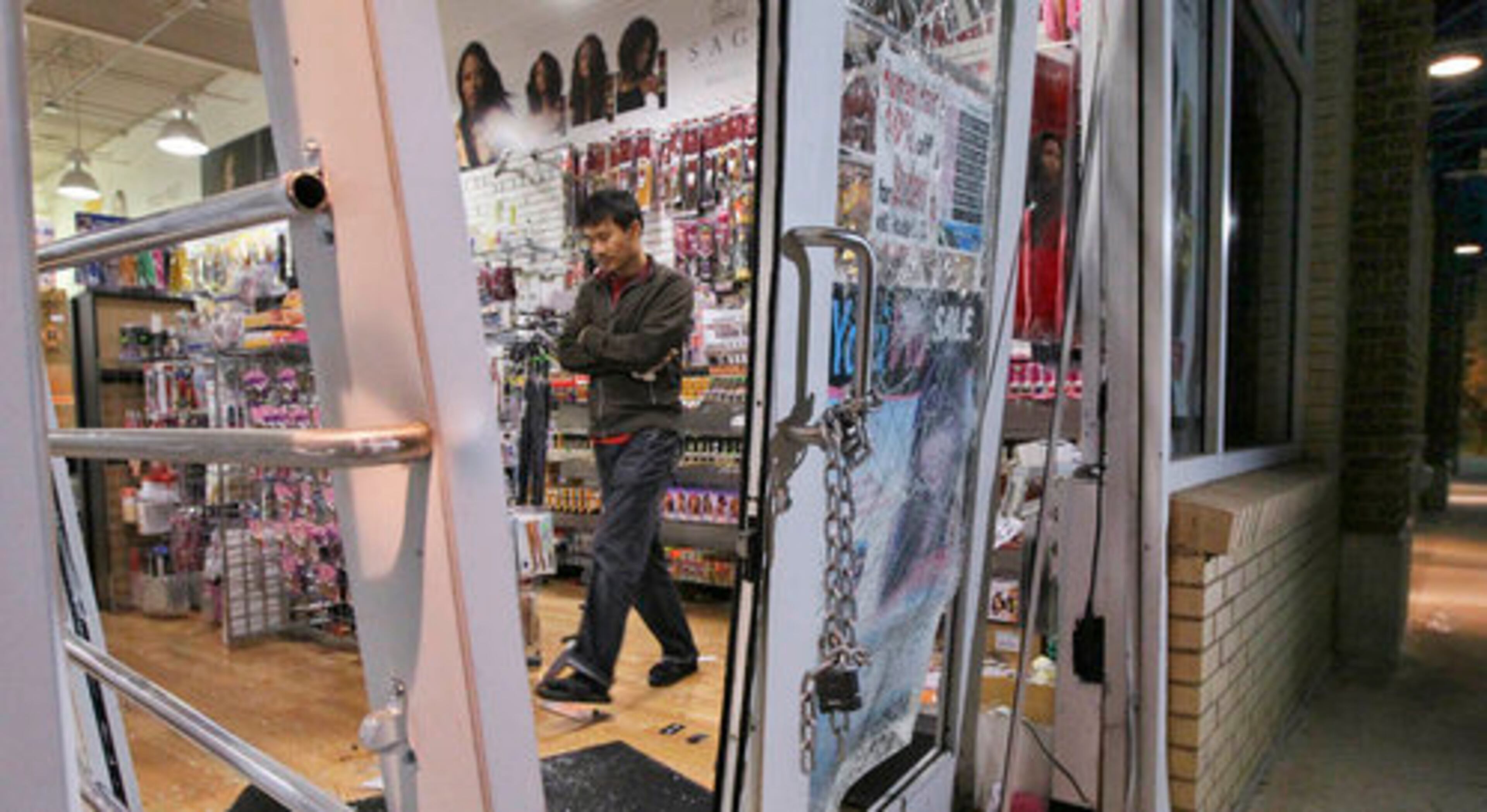 Thieves struck the Beauty Depot in the 800 block of Martin Luther King Jr. Drive about 2:45 a.m. Thursday. It was the latest in a string of beauty supply burglaries targeting hair weaves.