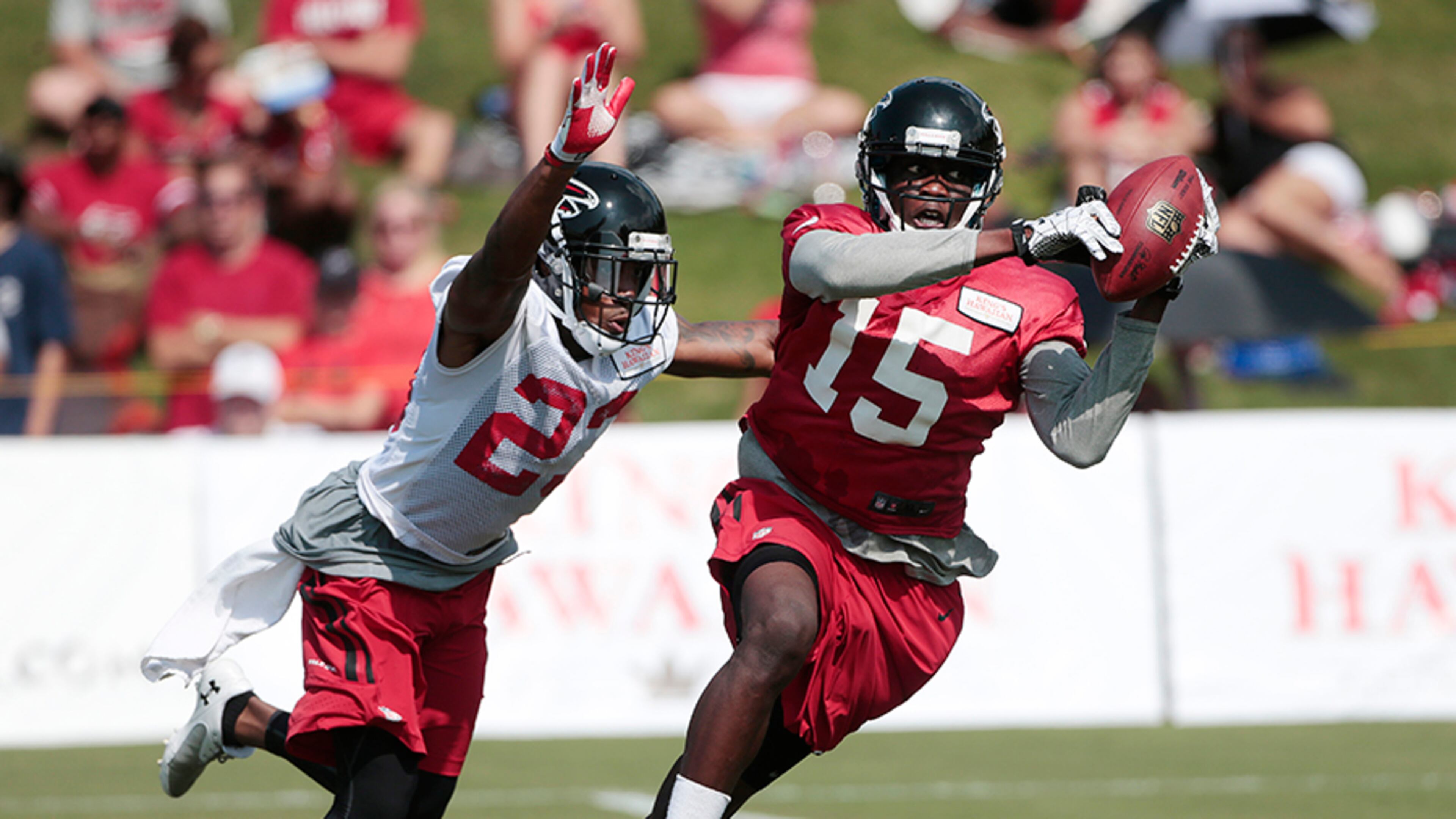 With top receivers nursing injuries, rookie Geraldo Boldewijn (15) has had a chance to show Falcons coaches his potential.