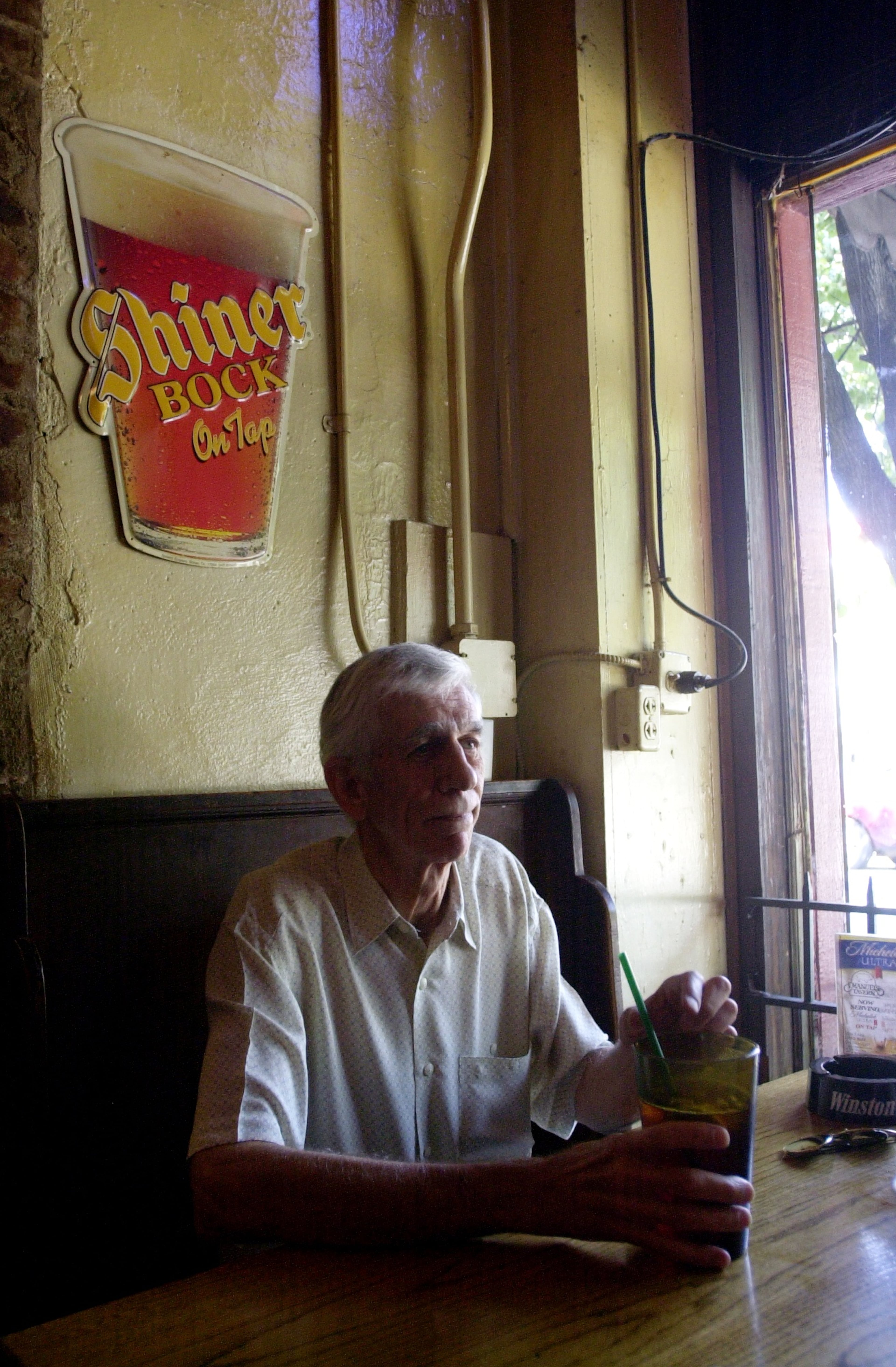 Novelist and former AJC reporter (he left in the late 1960s) Paul Hemphill returned to his old stomping grounds on North Avenue to remember the legendary barkeep and DeKalb County CEO Manuel Maloof on August 7, 2004. (LAURA NOEL/AJC staff)