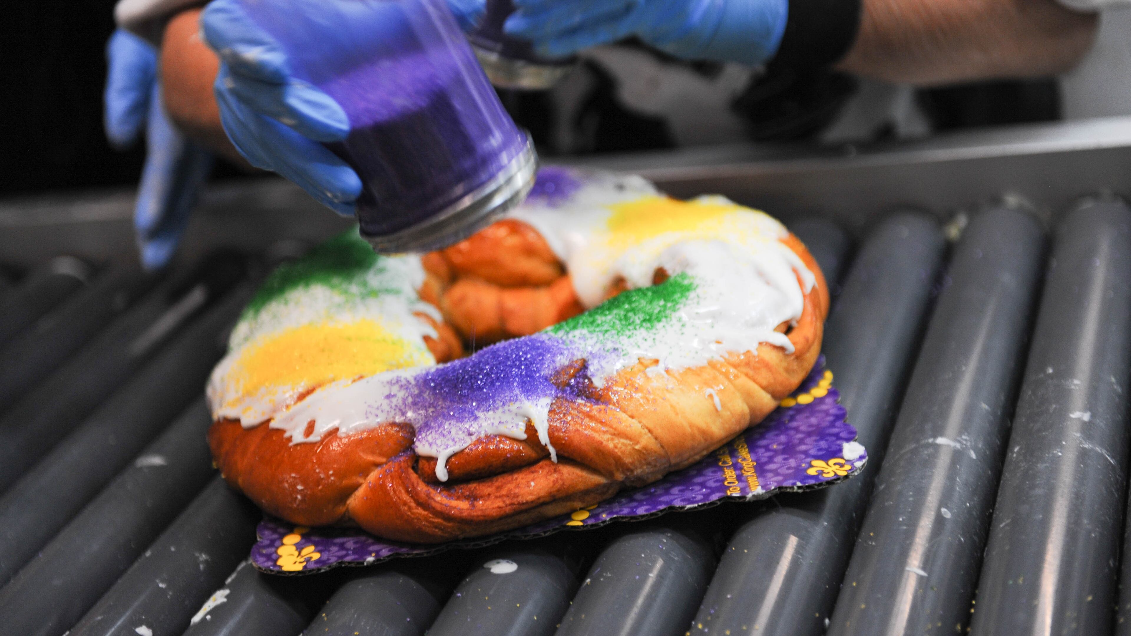 Louisiana’s tourism office is sending a food truck to hand out free king cake in Atlanta for Mardi Gras.