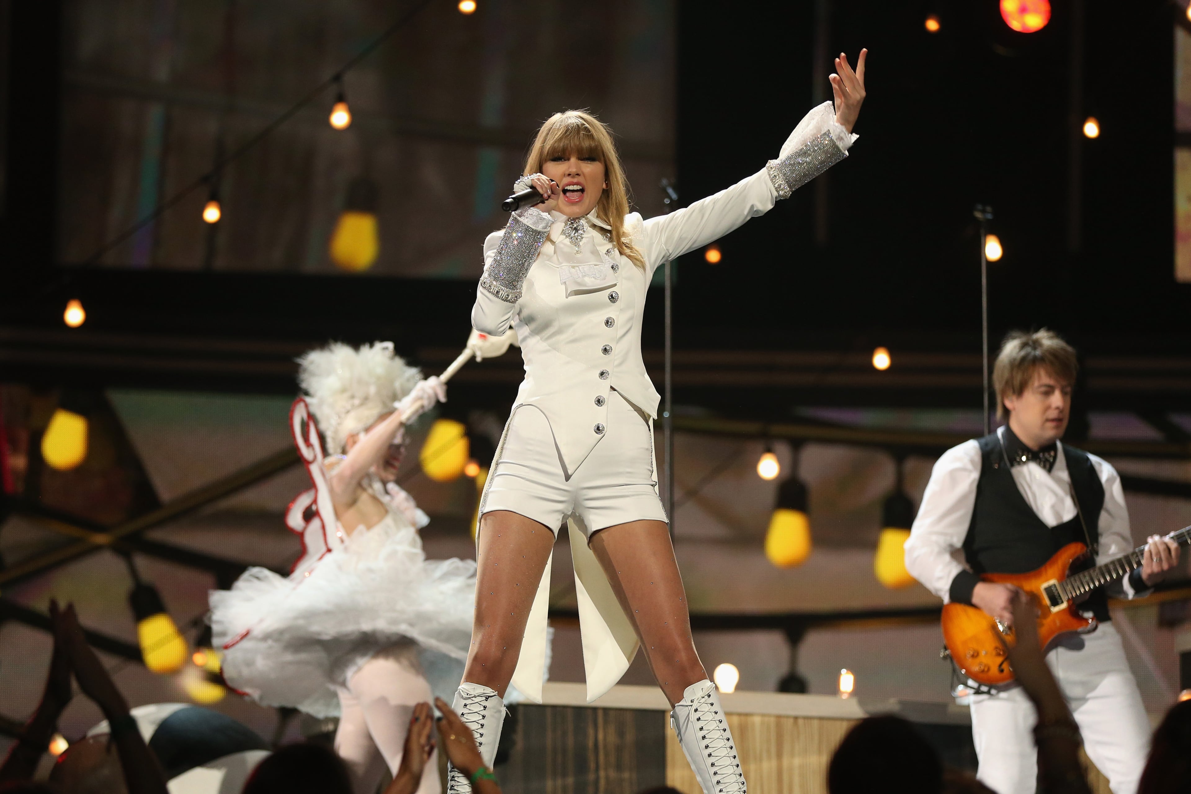 Singer Taylor Swift performs onstage during the 55th Annual GRAMMY Awards at STAPLES Center on February 10, 2013 in Los Angeles, California. (Photo by Christopher Polk/Getty Images for NARAS)