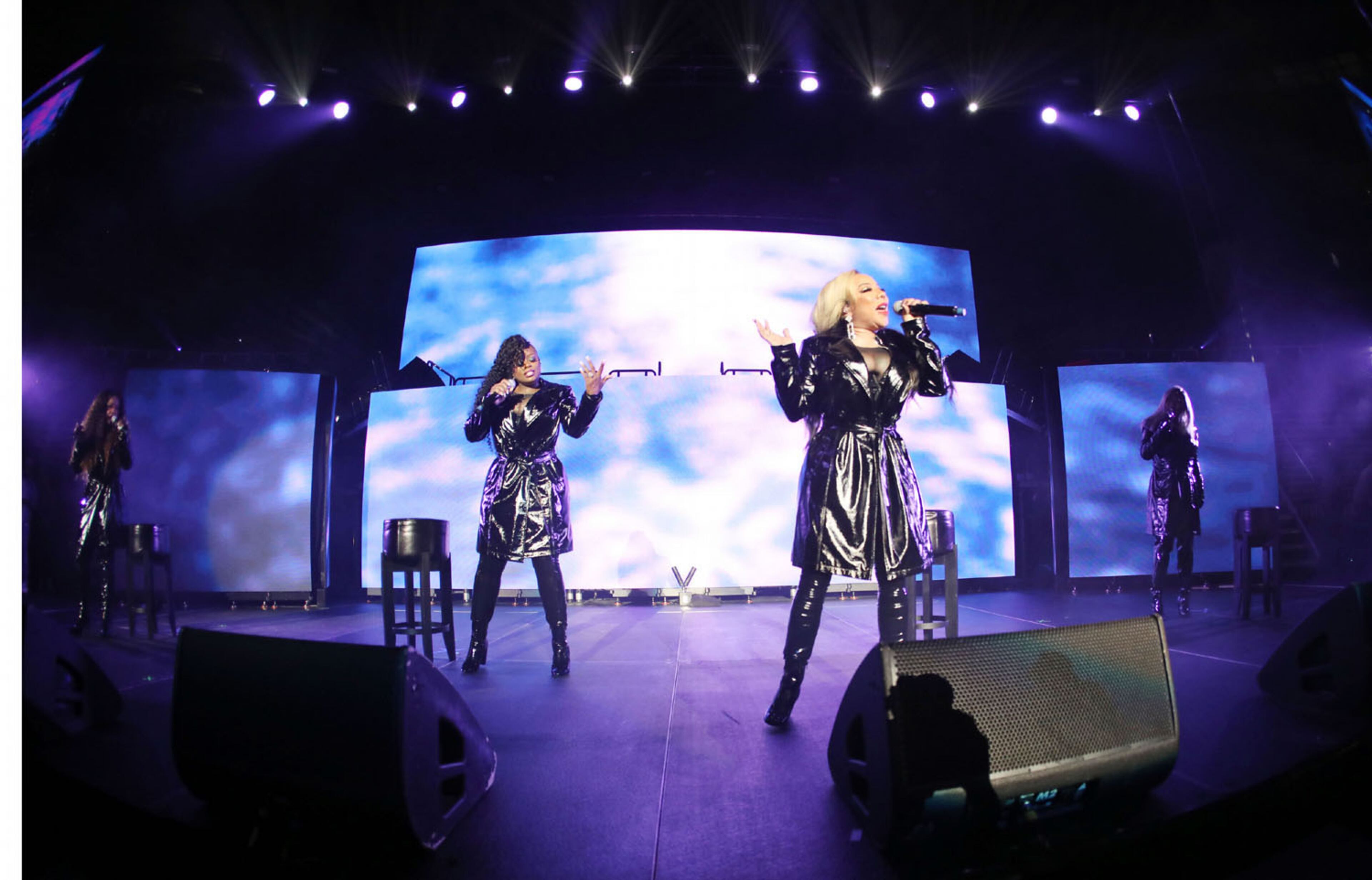 -- Xscape performs.
The So So Def 25th Anniversary Cultural Curren$y Tour entertained a packed State Farm Arena on Sunday, October 21, 2018.
Robb Cohen Photography & Video/ RobbsPhotos.com