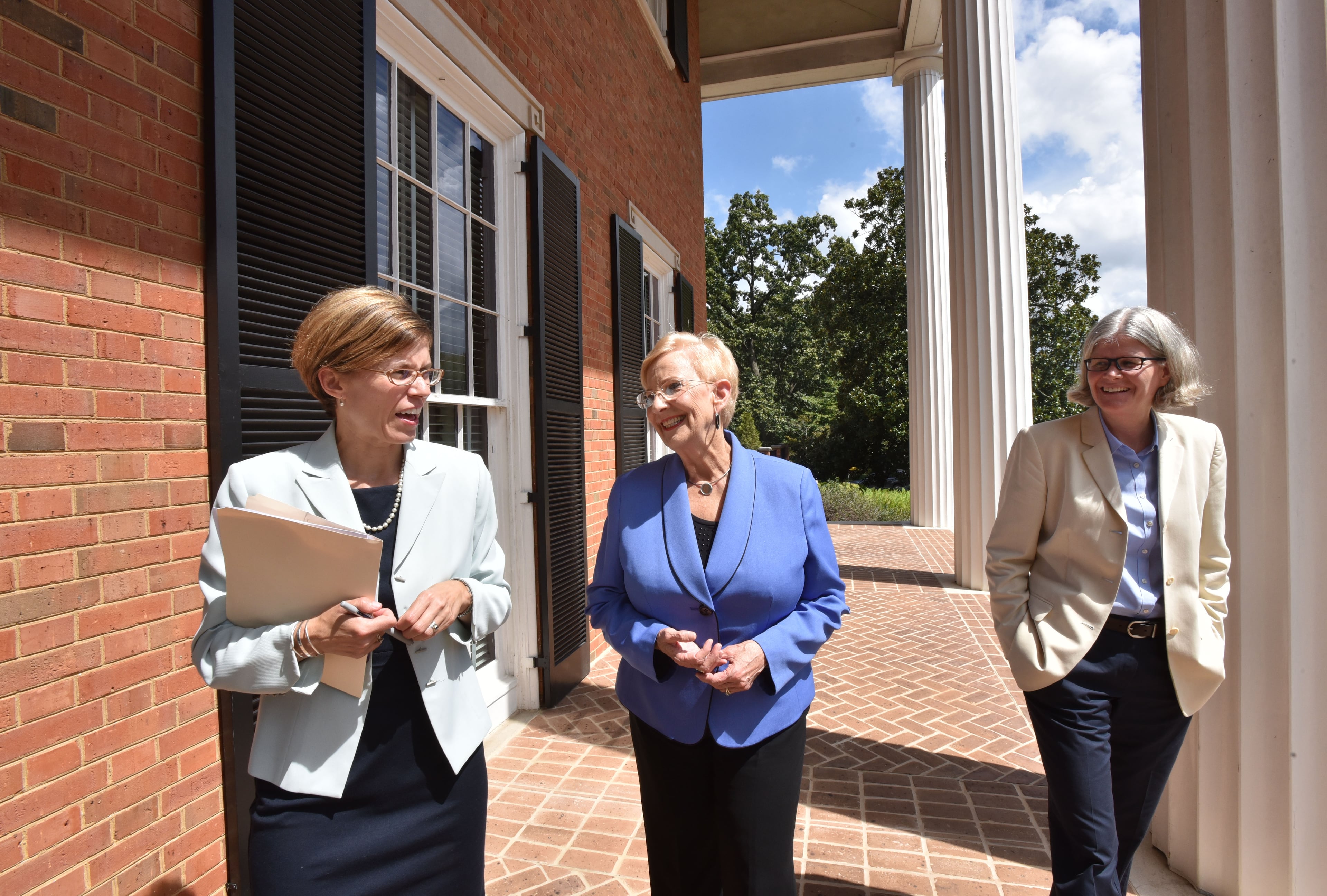 First Lady Sandra Deal talks with co-authors Catherine Lewis (left) and Jennifer Dickey, both historians and history professors at Kennesaw State University, as they look at the Governor's Mansion on Wednesday, Sept. 9, 2015. First Lady Sandra Deal, along with two history professors at Kennesaw State University, wrote the book "Memories of the Mansion - The Story of Georgia's Governor's Mansion." They worked closely with the former first families (Maddox, Carter, Busbee, Harris, Miller, Barnes, Perdue, and Deal) to capture behind-the-scenes anecdotes of what life was like in the state's most public house. HYOSUB SHIN / HSHIN@AJC.COM