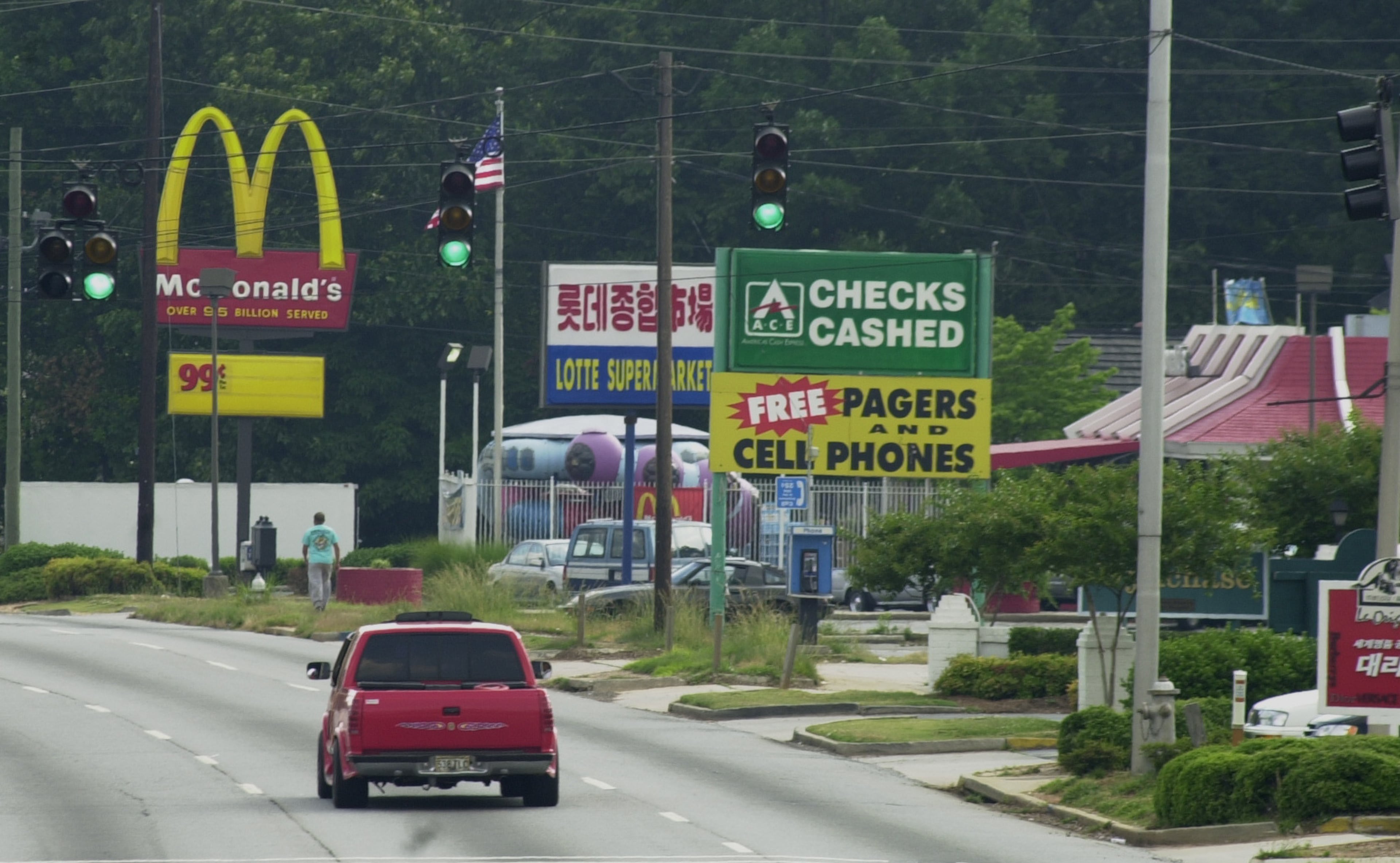Doraville signage on Buford Highway on May 22, 2000
