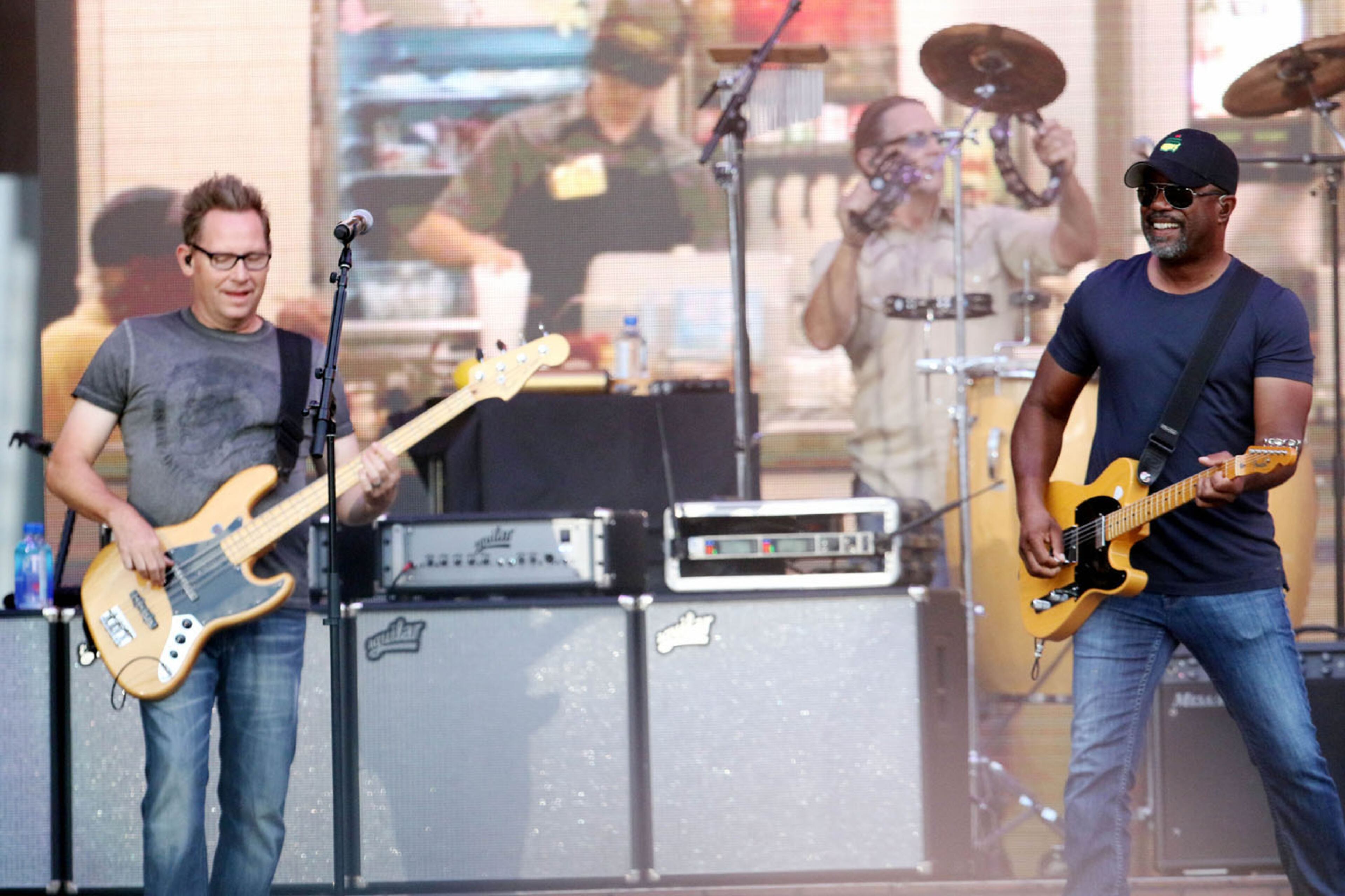 Jason Aldean brought his High Noon Neon Tour to sold out SunTrust Park on Saturday, July 21, 2018, with openers Hootie & the Blowfish, Luke Combs and Lauren Alaina.
Robb Cohen Photography & Video /RobbsPhotos.com