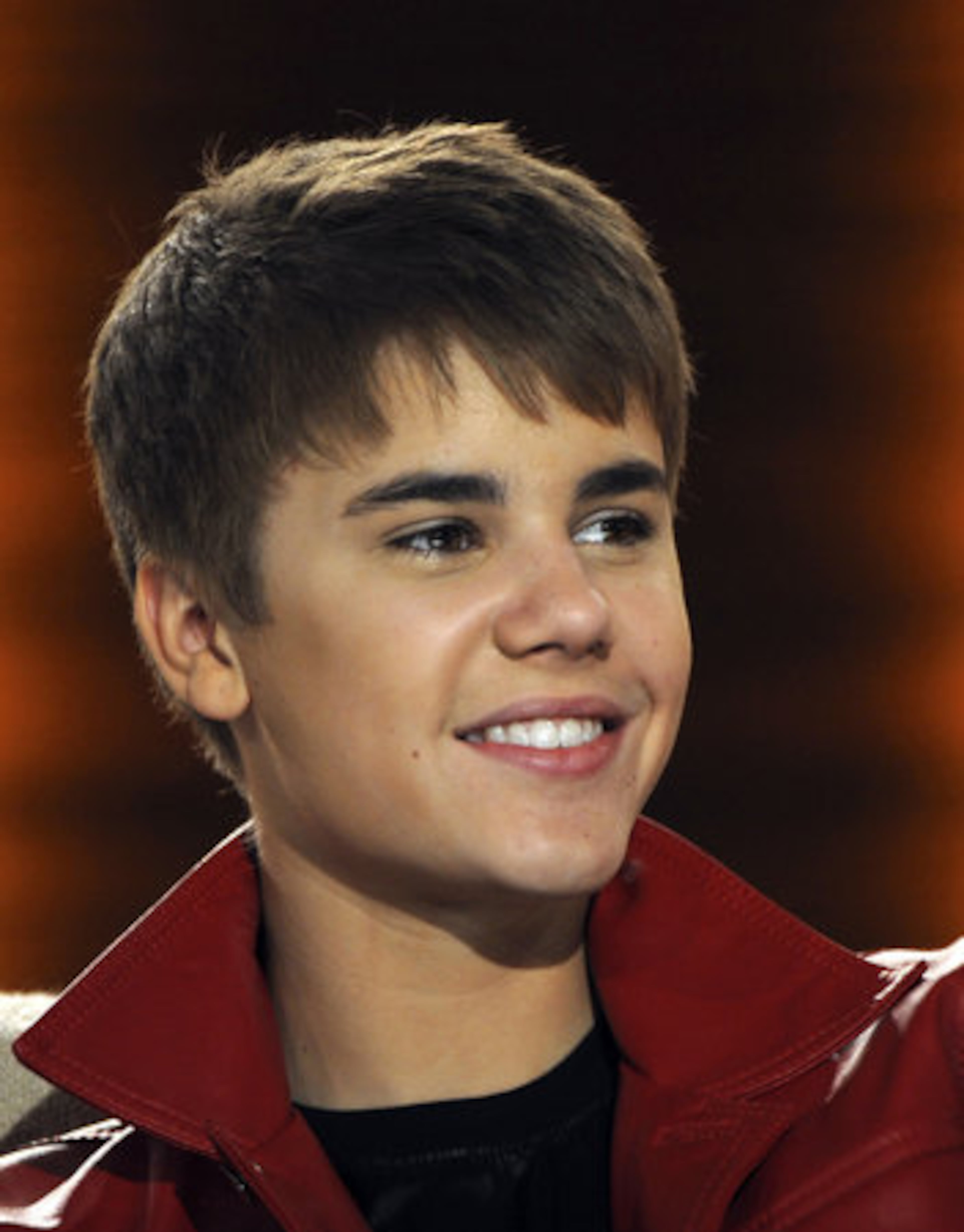 Bieber had to cancel his scheduled appearance on the show in December 2010 due to a stunt on the show going awry. Bieber was not involved in the stunt.