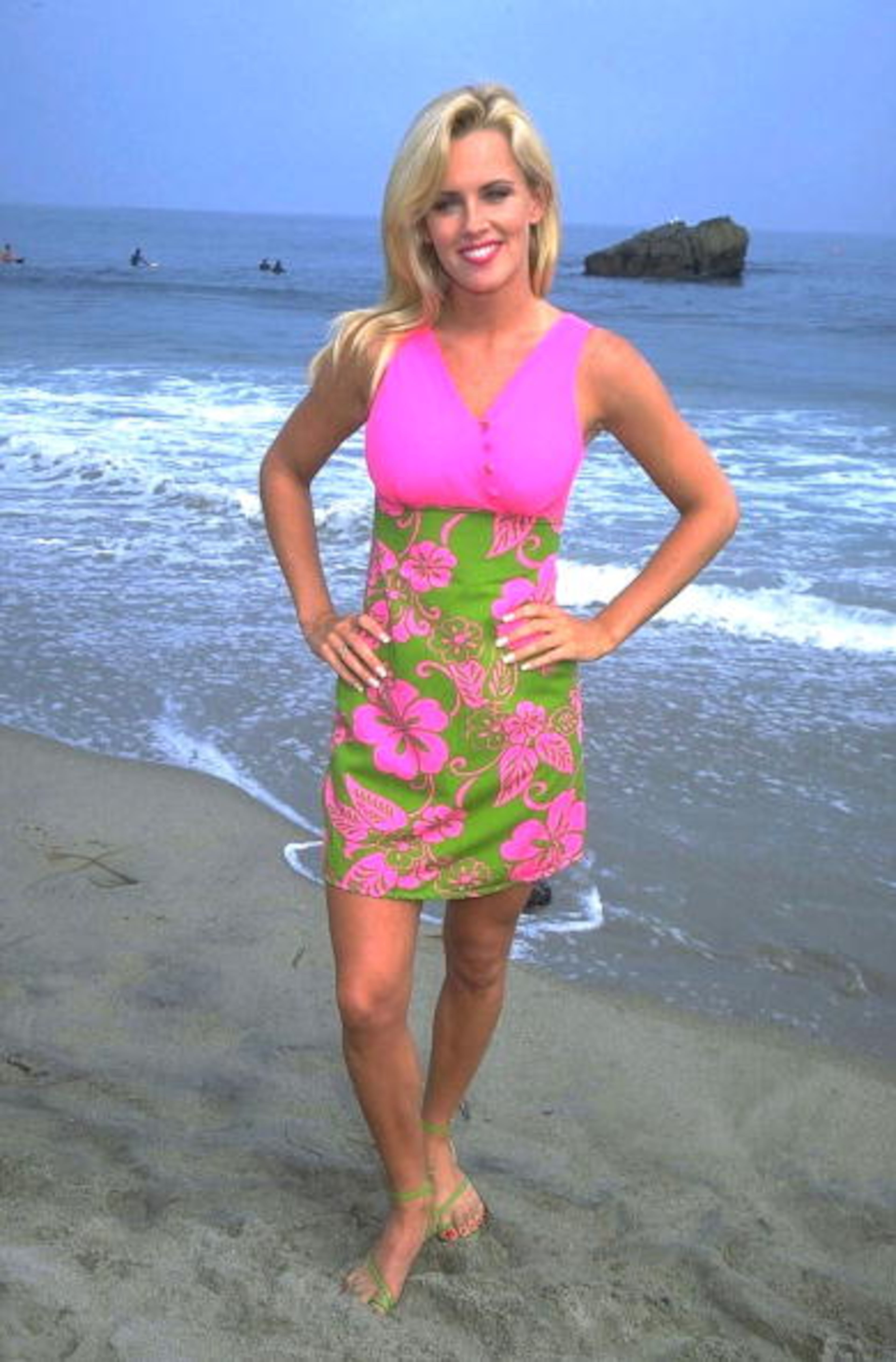 P369024 01: UNDATED FILE PHOTO: Jenny McCarthy. (Photo by Diane Freed)