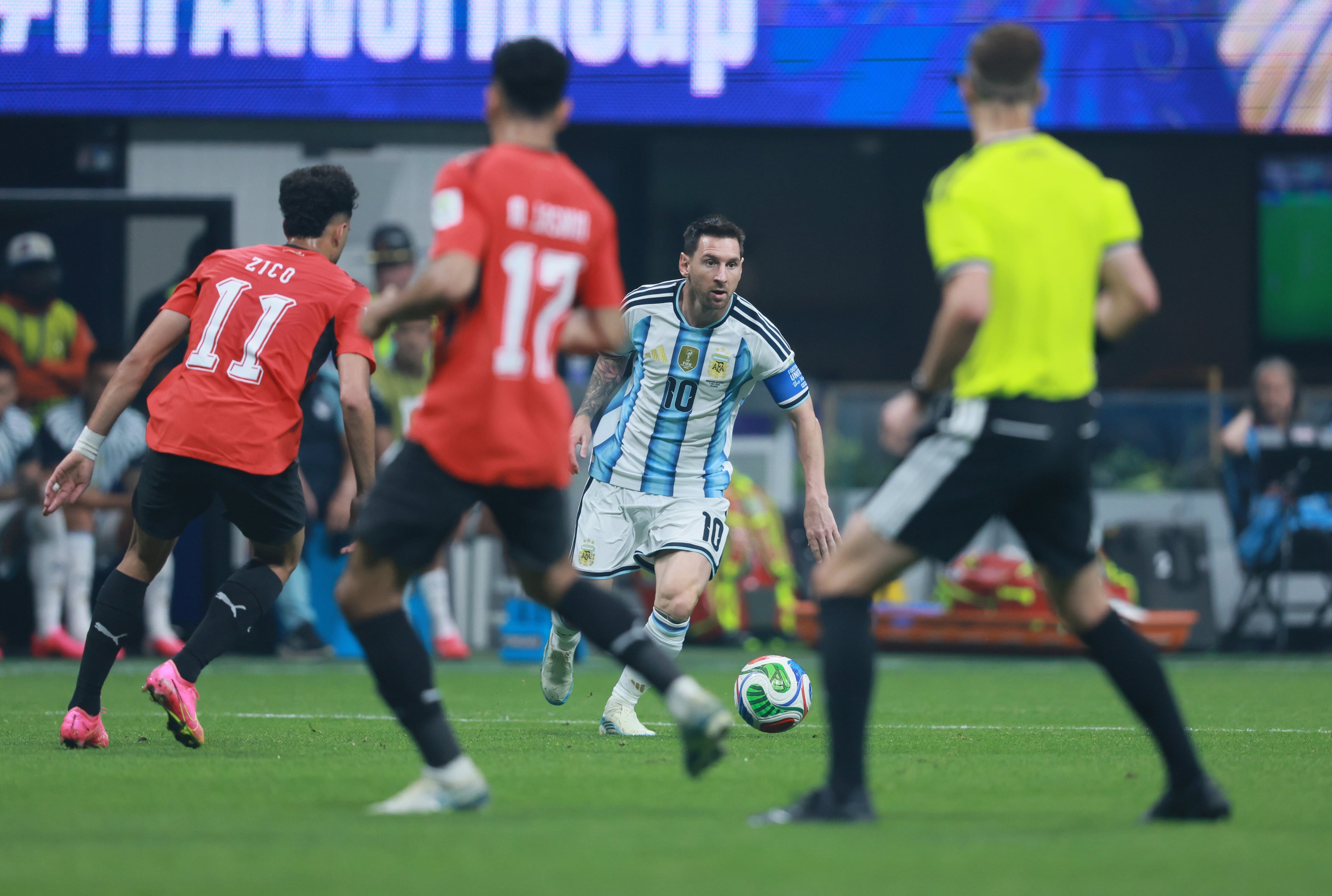 Argentina's Lionel Messi controls the ball during first half of Argentina vs. Egypt FIFA World Cup match at Atlanta Stadium (Mercedes-Benz Stadium) on Tuesday, July 7, 2026. (Jason Getz/AJC)