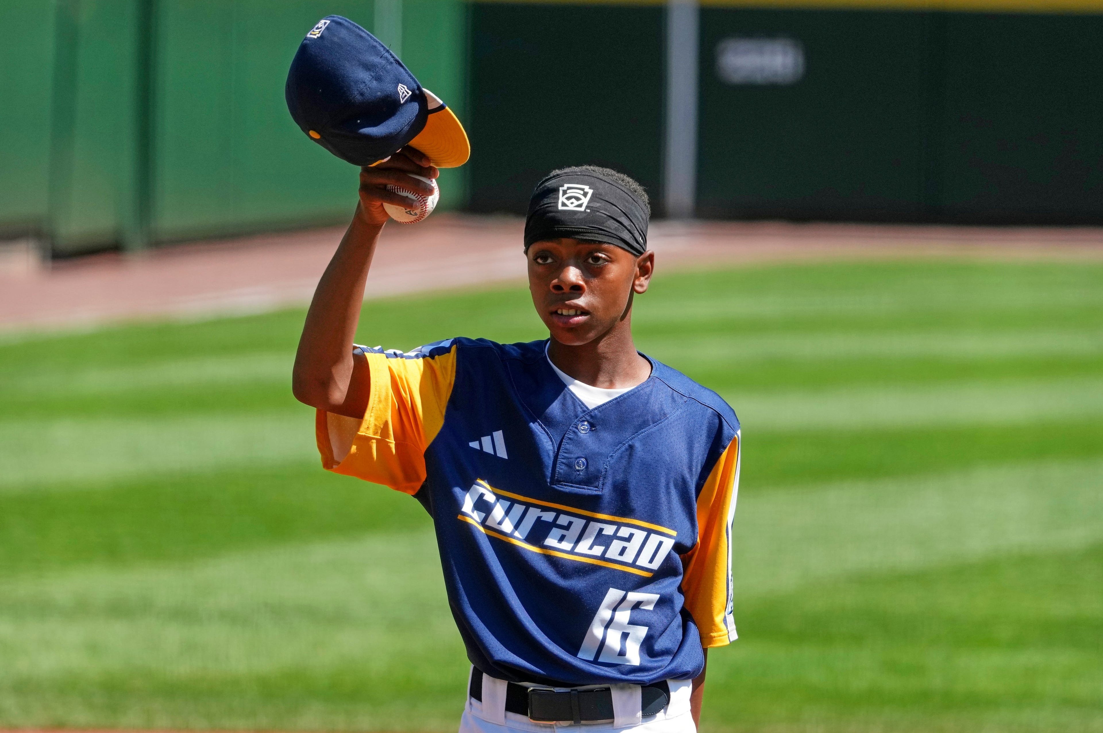 LLWS Japan Curacao Baseball
