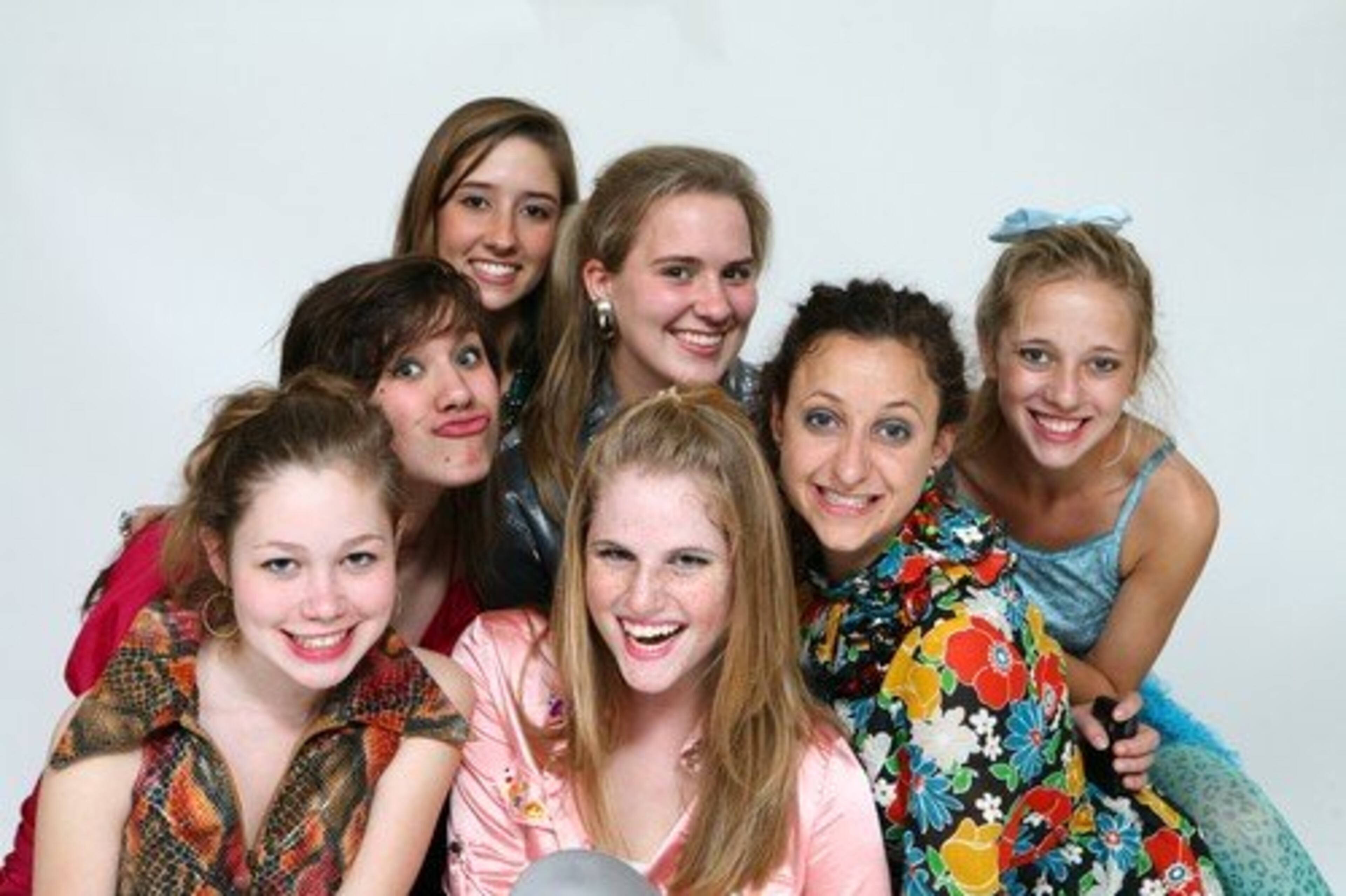 Haley Stauffer, Megan Brickhouse, Rachel Glaze, Kelsie Flannigan, Ashley Broughman and Andrea Thomas.