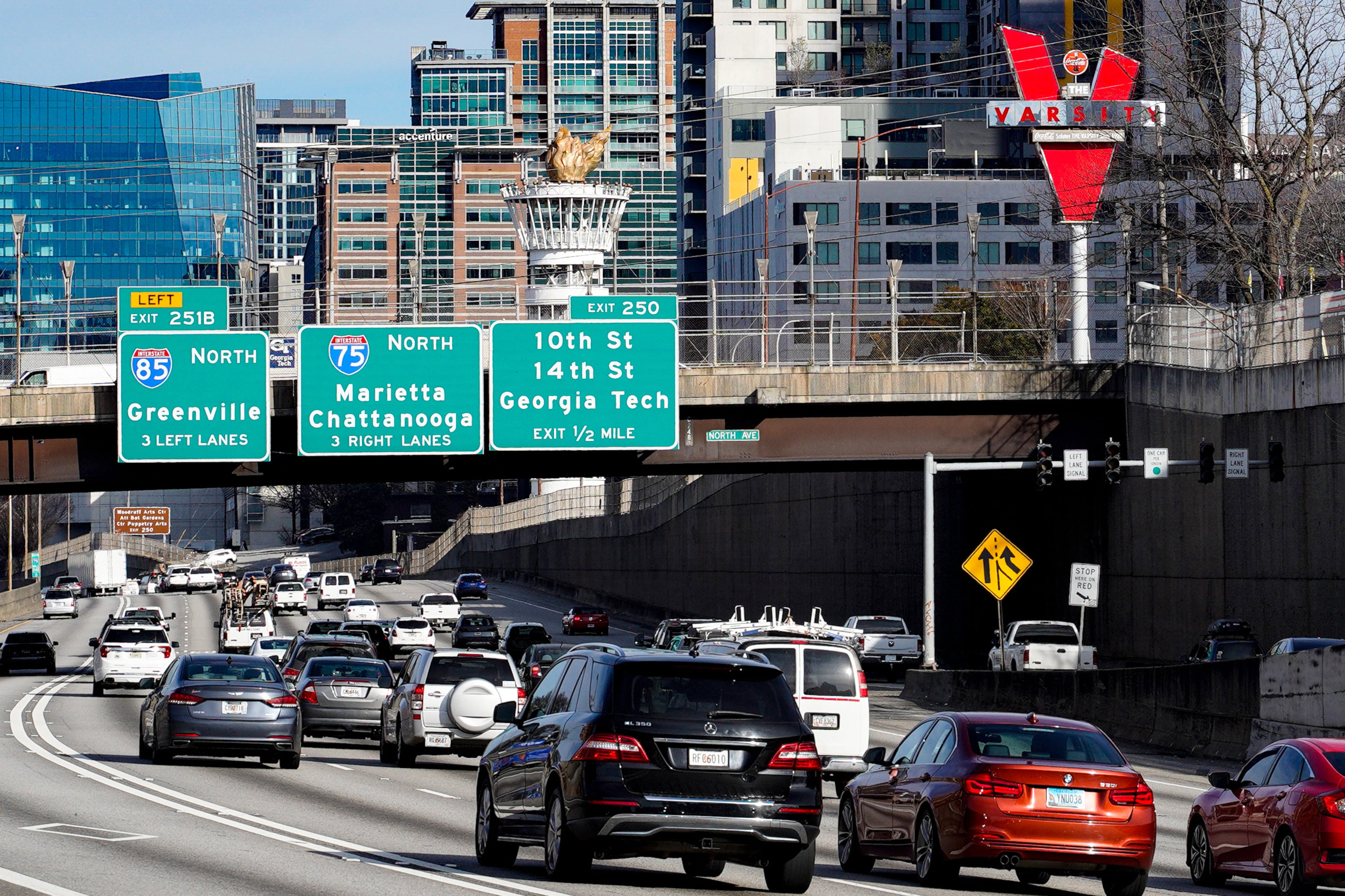 A law to increase the minimum speed limit on some Georgia highways failed to advance in the Georgia Legislature. It's not the first time Georgia has tried to deal with slowpoke drivers. (Ben Hendren for the AJC 2023)