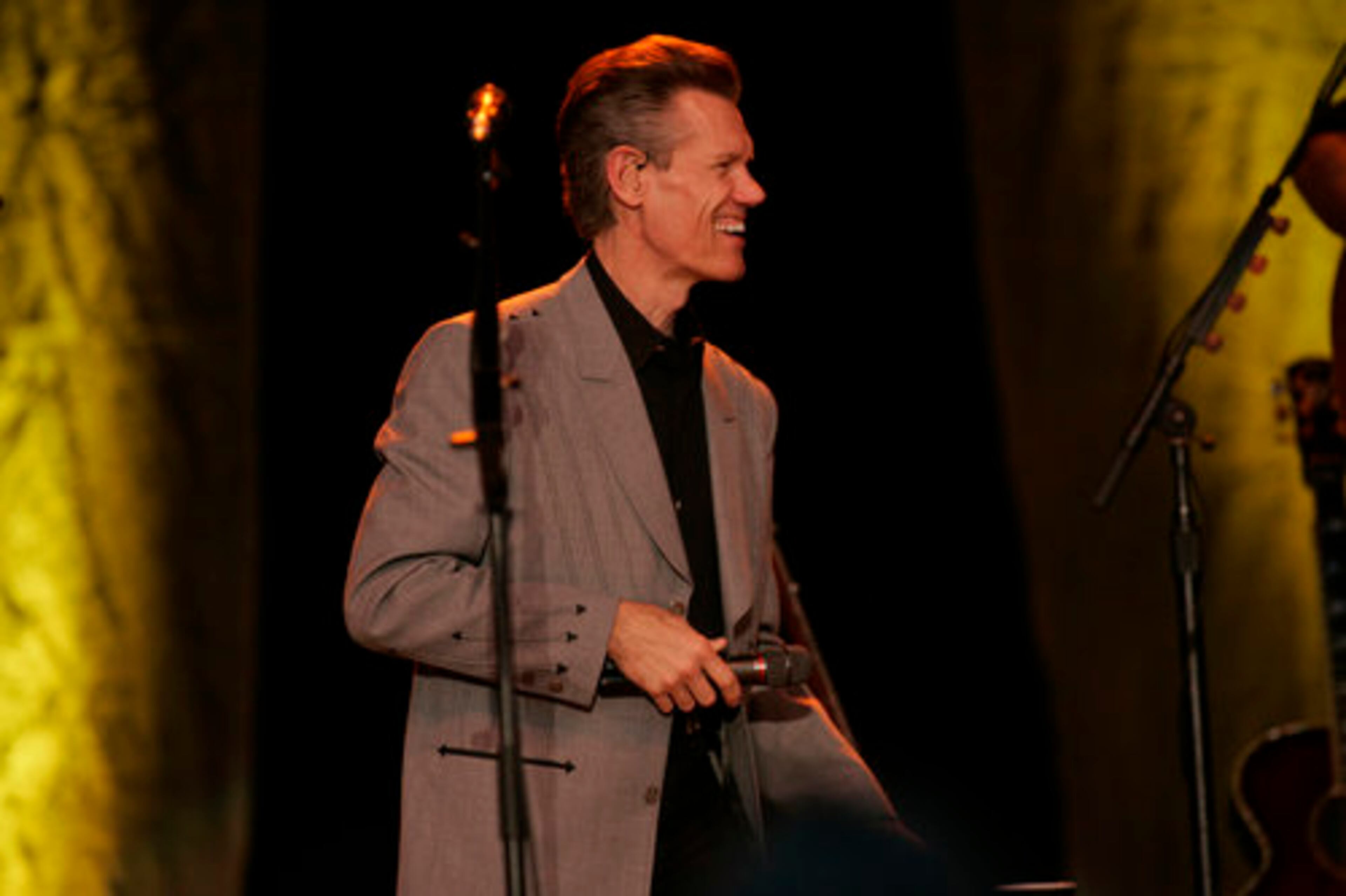 Country music star Randy Travis performs Friday night at the Fraze Pavilion Friday evening August 14, 2009.