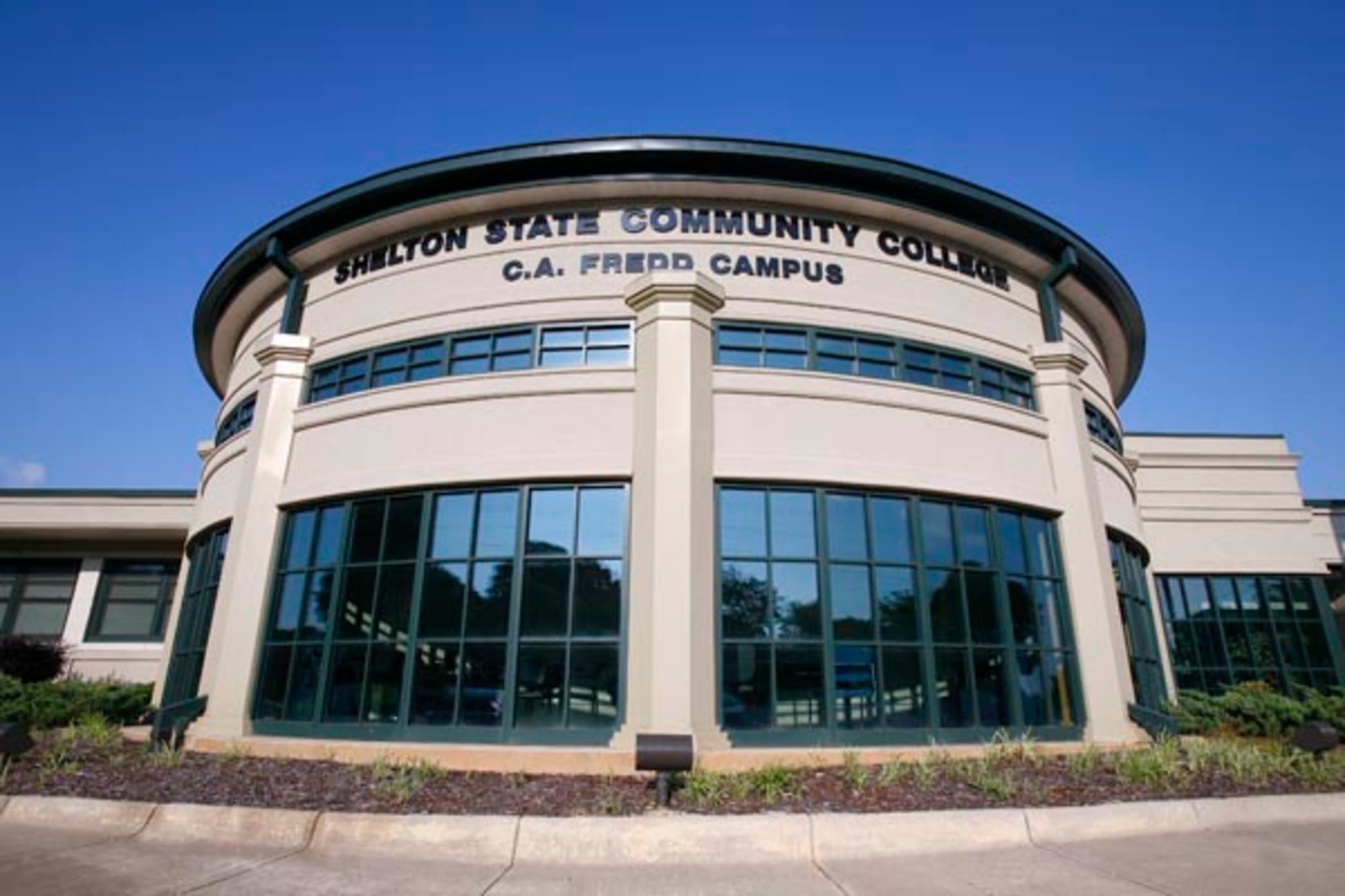 Shelton State Community College: A two-year community college located in Tuscaloosa. Operated by the Alabama State Department of Postsecondary Education, Shelton is one of the largest two-year colleges in the state. The nickname is the Buccaneers and the school is a member of the Alabama Community College Conference (ACCC) in Division I of the National Junior College Athletic Association (NJCAA). Their colors are Gold and Emerald.