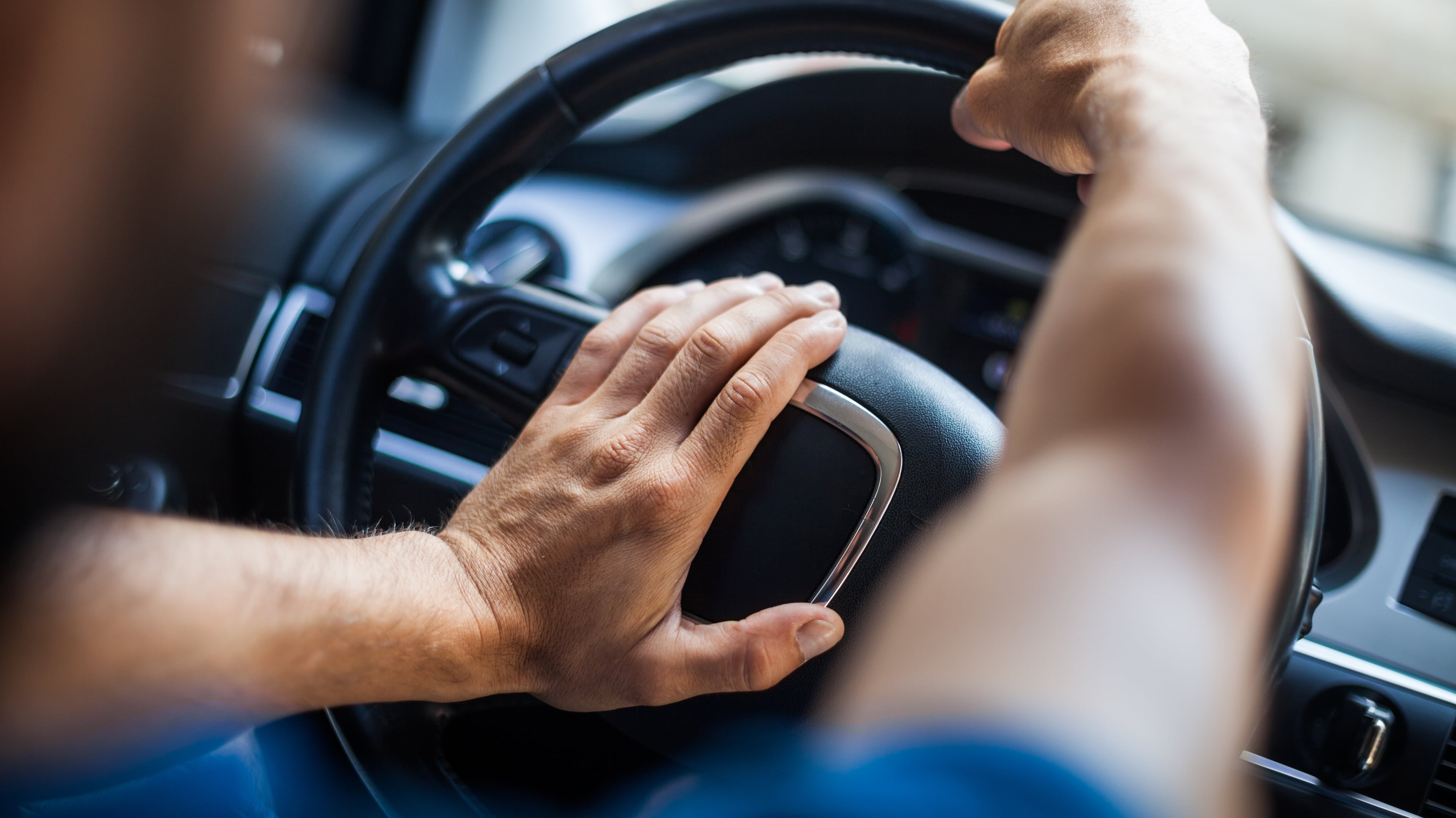 Auto manufacturers should consider improving what is maybe the final feature they have largely left alone, the car horn, Doug Turnbull writes. (Getty Images/iStockphoto)