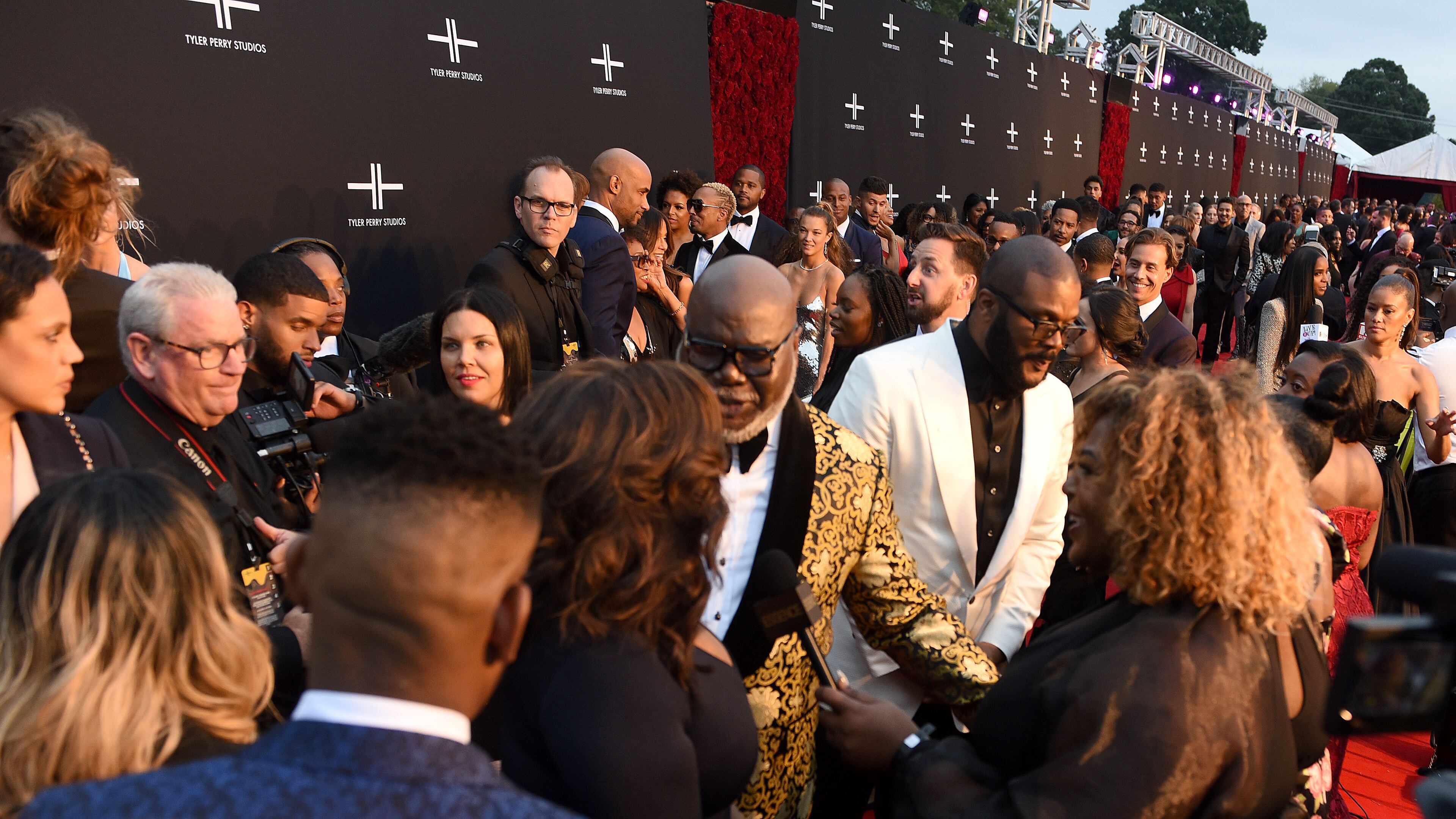 October 5, 2019 Atlanta - Major celebrities, including Oprah Winfrey, T.D. Jakes, Dallas Austin, Kelly Rowland, and Tyler Perry himsefl, were in town for the opening of Tyler Perry Studios Saturday, October 5, 2019 in Atlanta. Perry acquired the property of Fort McPherson to build a movie studio on 330 acres of land. (Ryon Horne / Ryon.Horne@ajc.com)