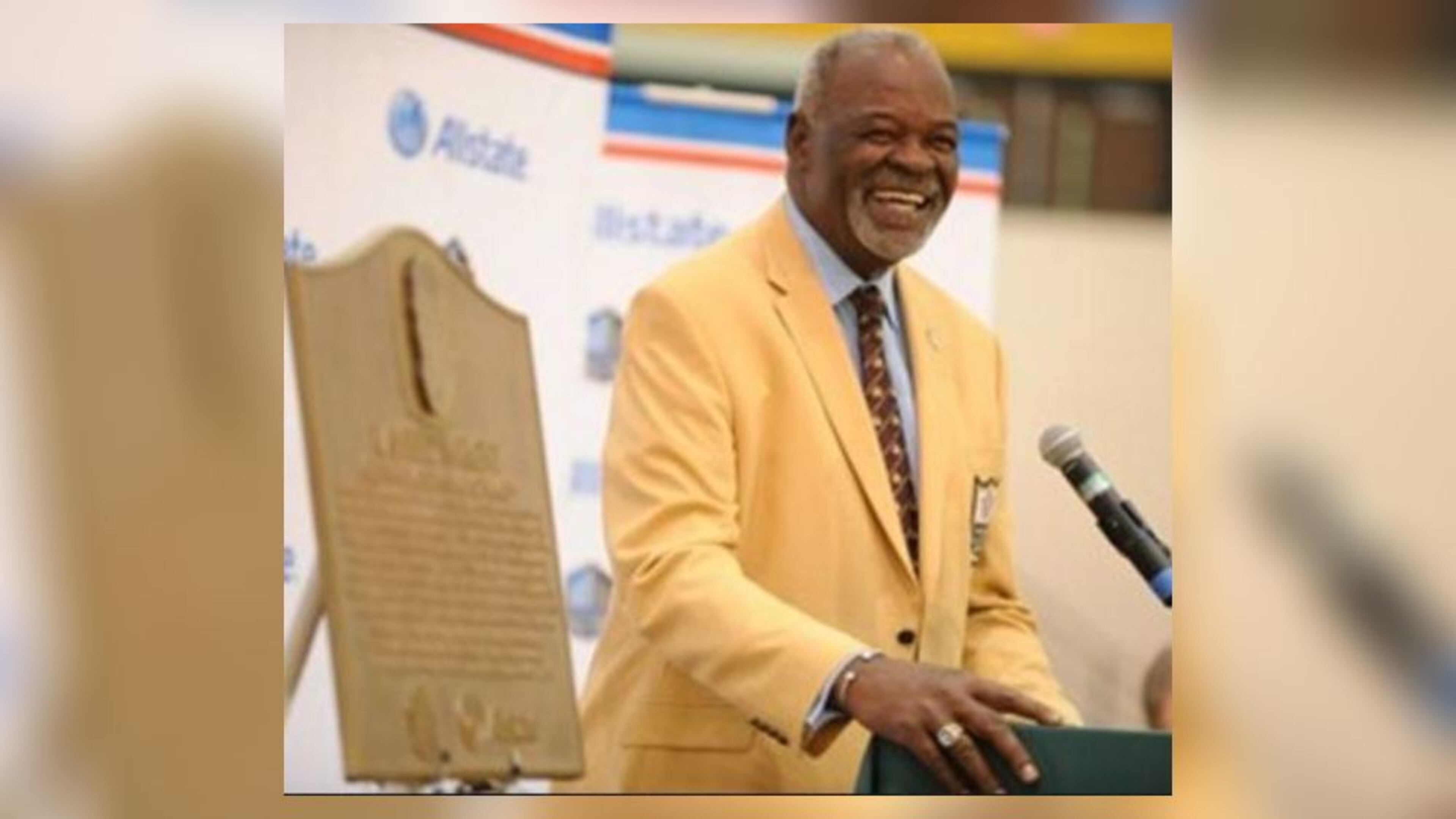 Rayfield Wright in a 2013 photo. (Credit: Pro Football Hall of Fame)