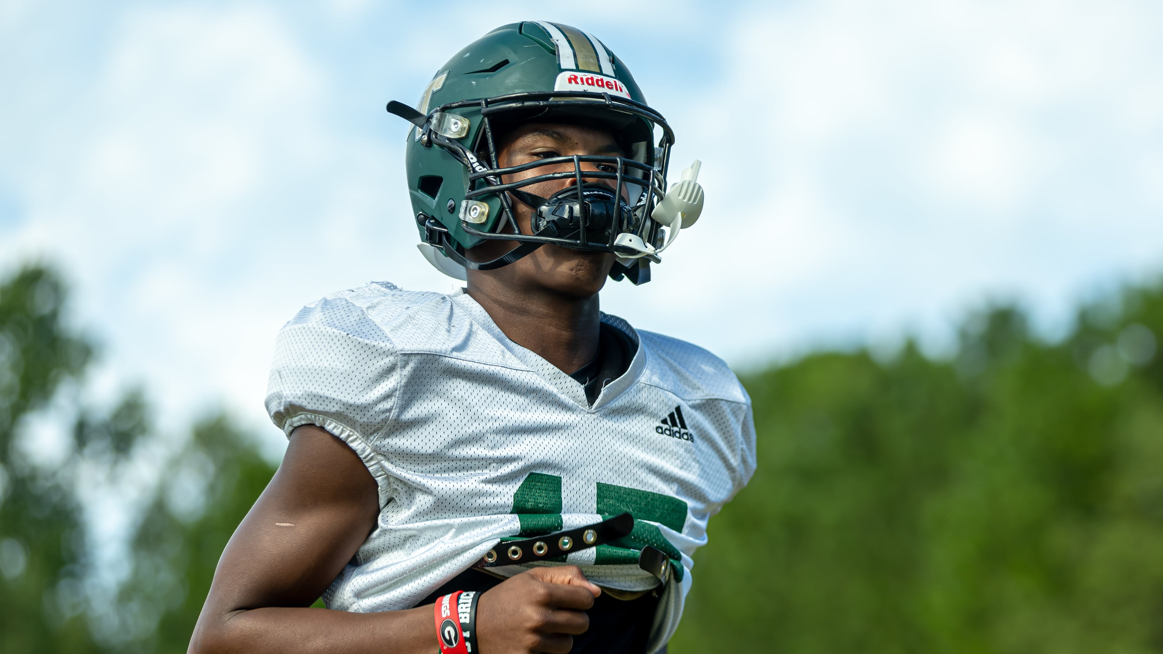 Class of 2027 EDGE prospect David Jacobs of Blessed Trinity is the son of former Georgia great DL David Jacobs. (Jeff Sentell/DawgNation)