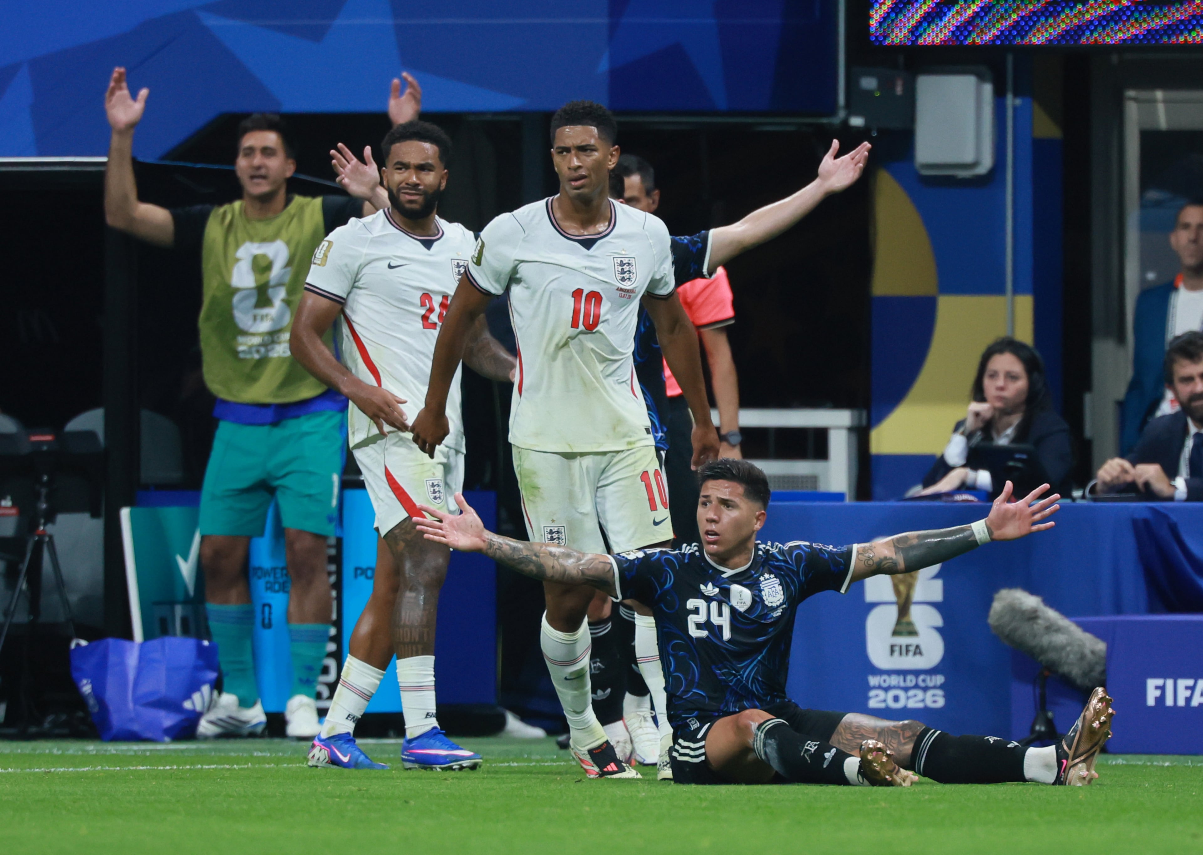 Argentina's Enzo Fernandez calls for foul during first half of Argentina vs. England FIFA World Cup Semifinal match at Atlanta Stadium (Mercedes-Benz Stadium) on Wednesday, July 15, 2026. (Jason Getz/AJC)