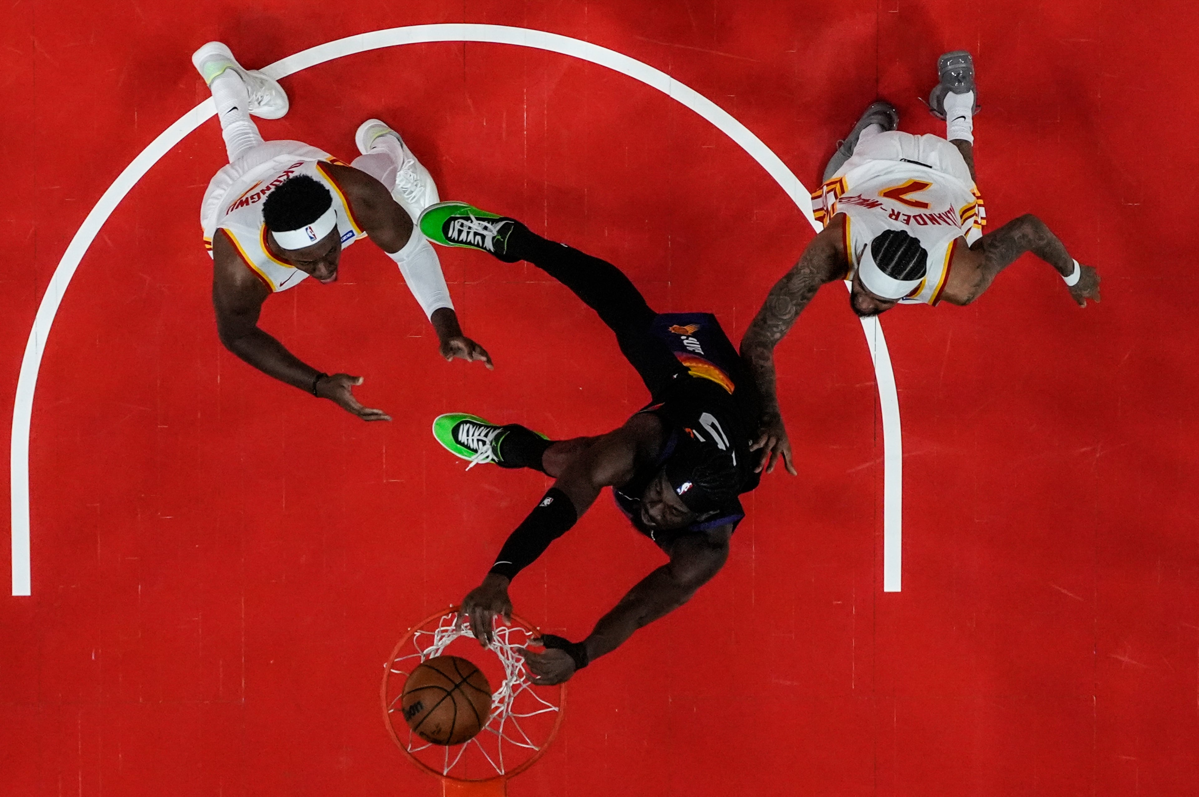 Suns Hawks Basketball