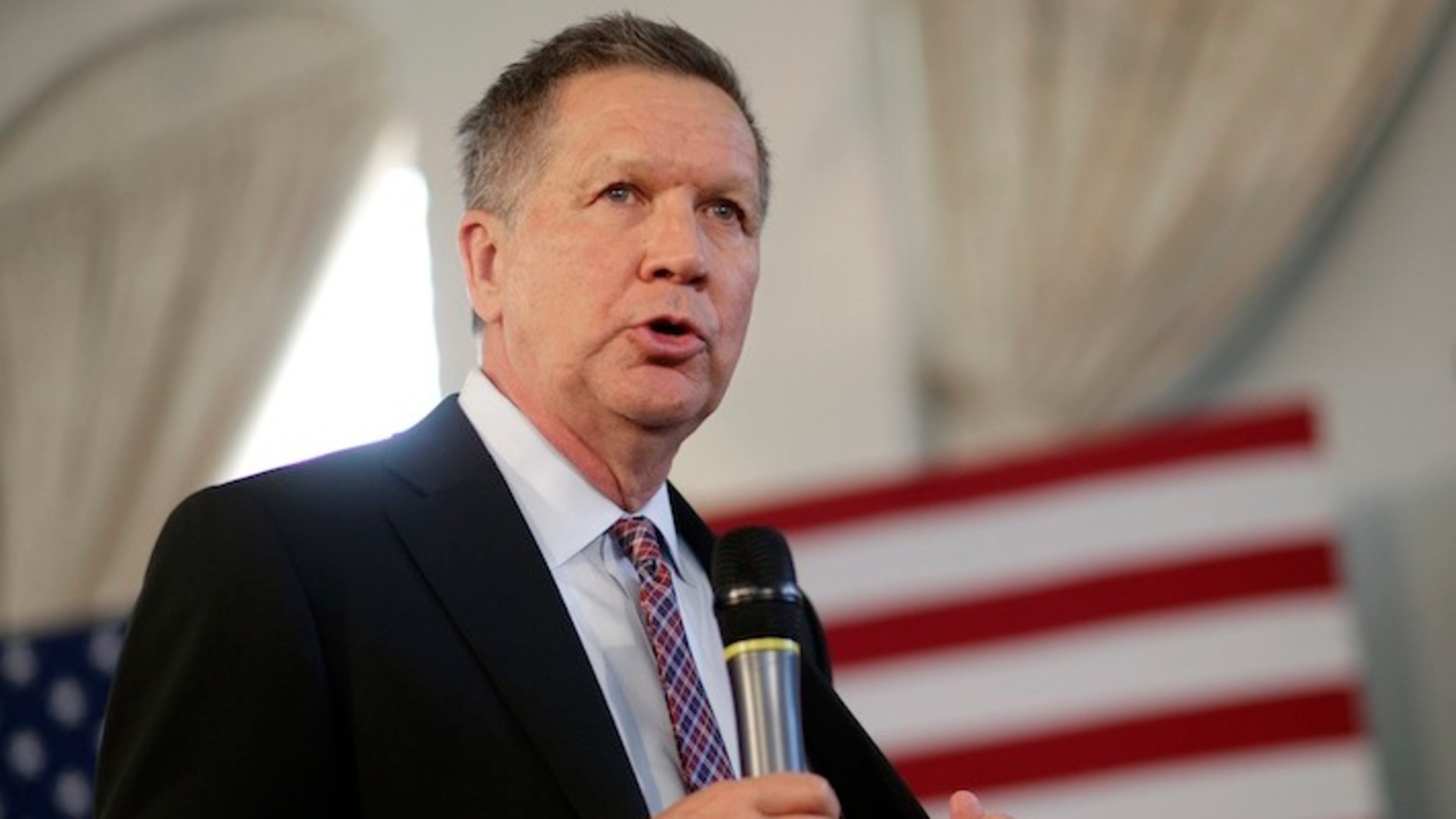 Republican presidential candidate, Ohio Gov. John Kasich speaks during a town hall at Savage Mill in Savage, Md., Wednesday, April 13, 2016. (AP Photo/Patrick Semansky)