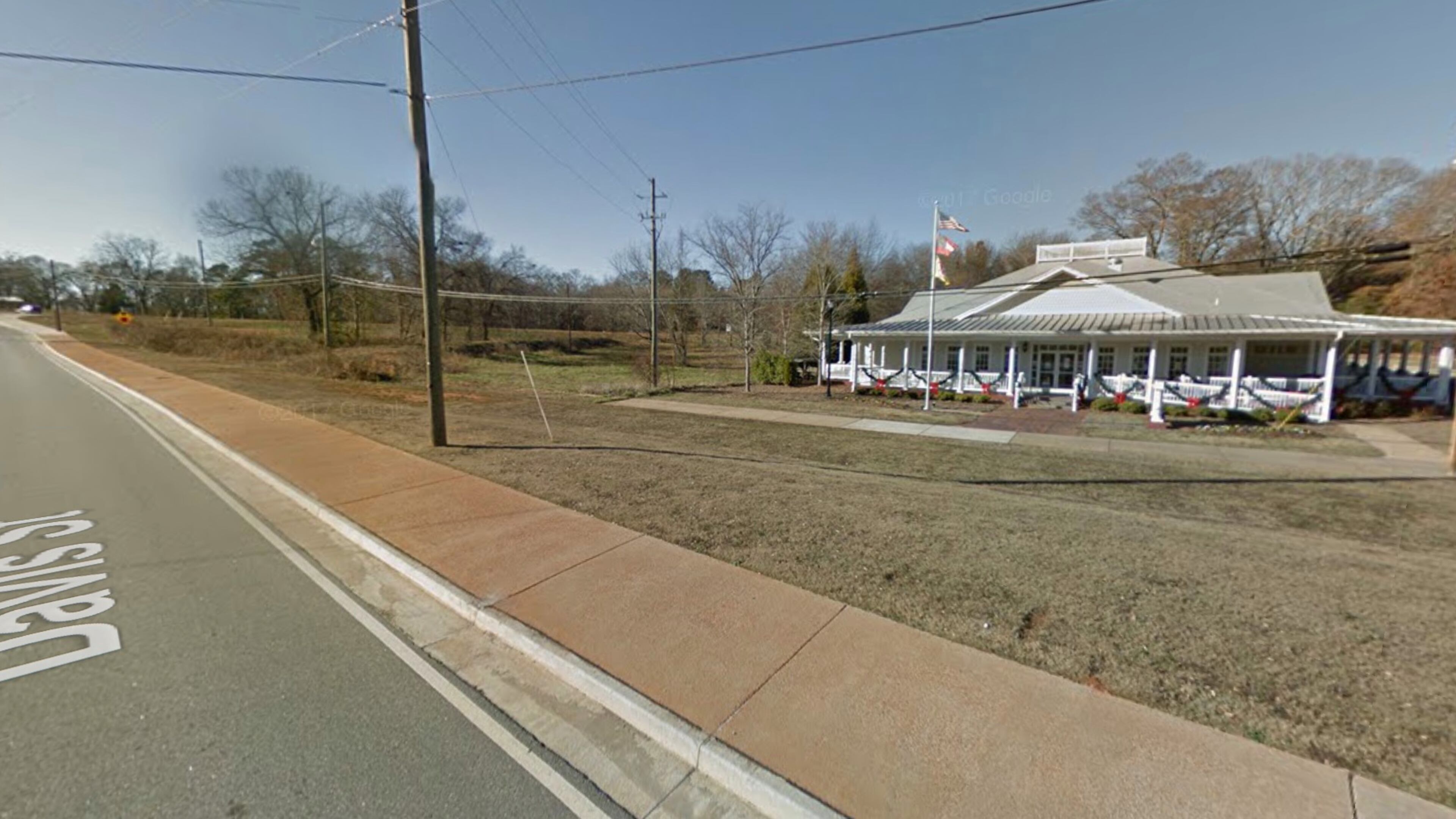 Braselton has earned a grant to build a decorative crosswalk near the Braselton library. Google Maps