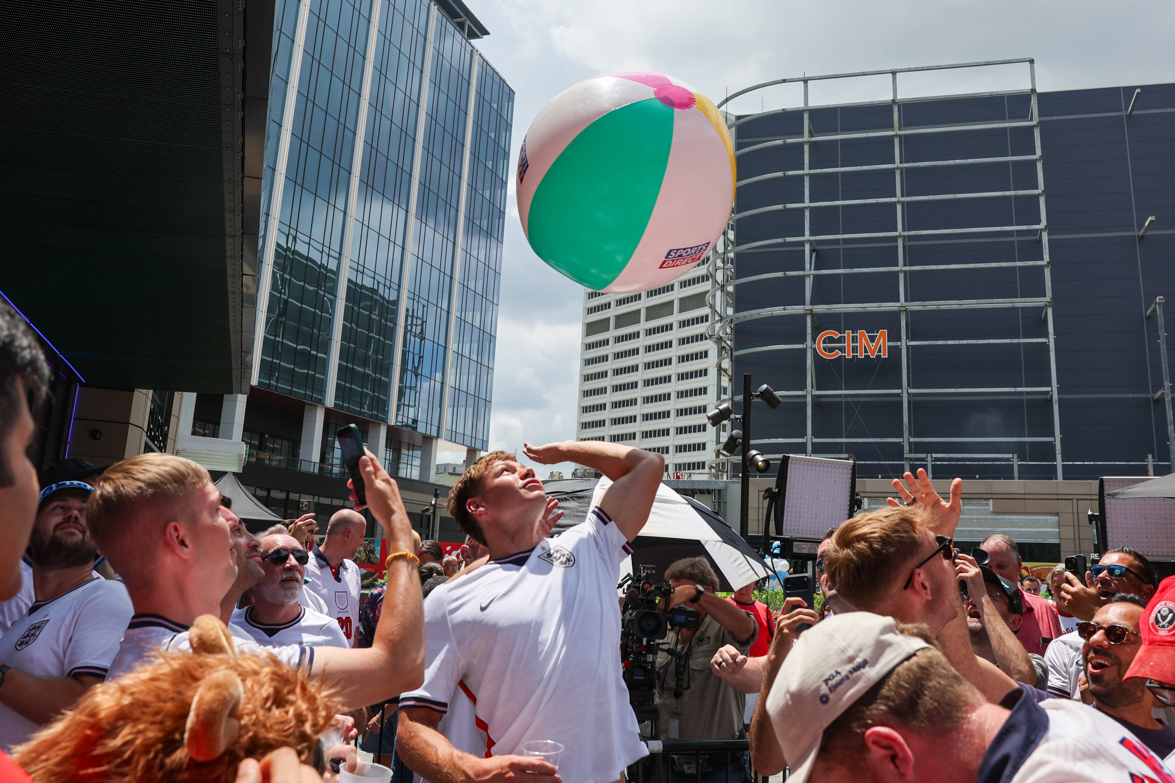 England fans celebrate with a beach ball at Irish Exit before the FIFA World Cup game against Argentina in Atlanta on July 15, 2026. It’s the last game Atlanta is hosting. (Arvin Temkar/AJC)