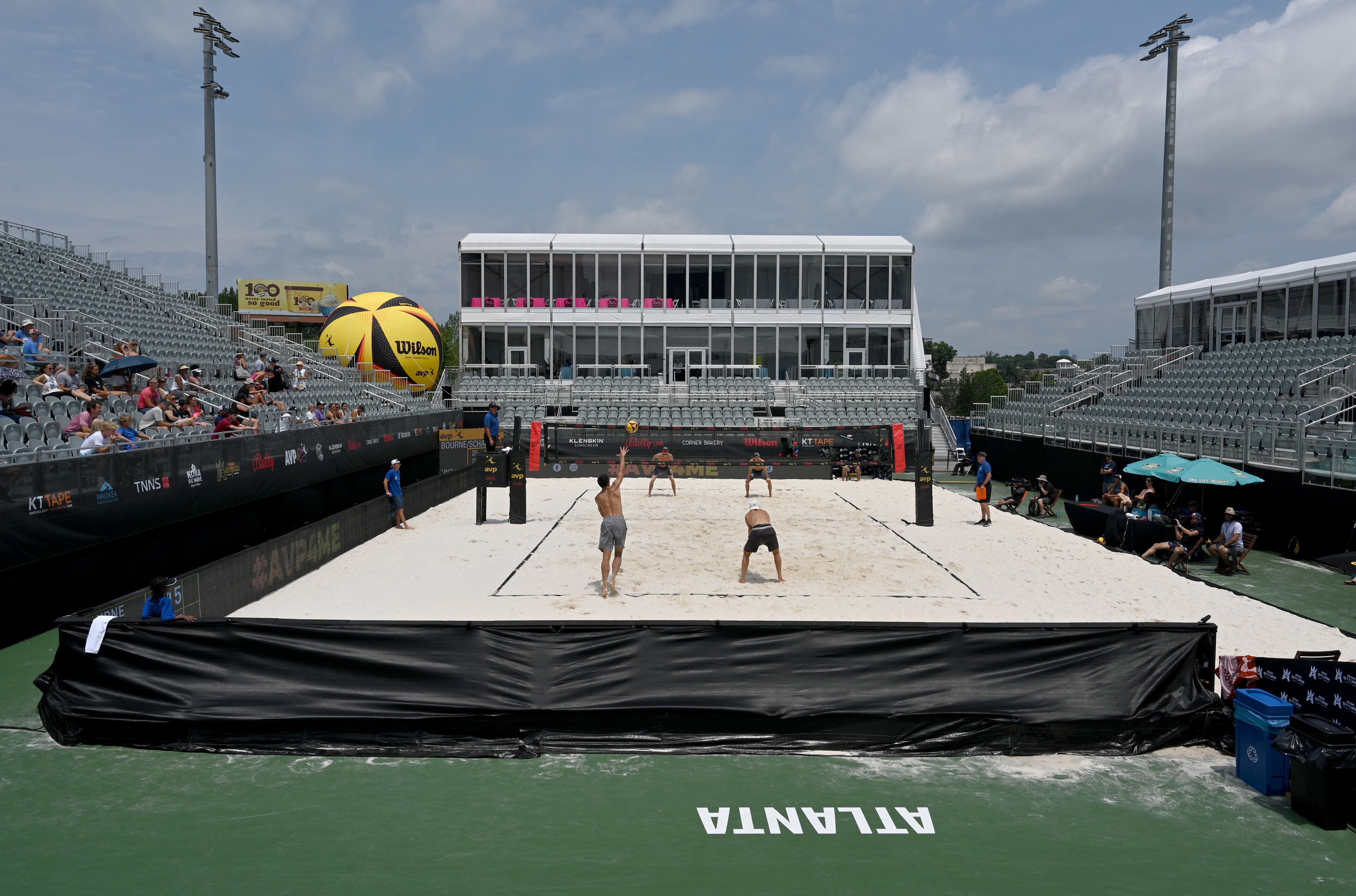 Play in the AVP’s Beach Volleyball Gold Series Atlanta Open was held at Atlantic Station Friday. (Hyosub Shin / Hyosub.Shin@ajc.com)