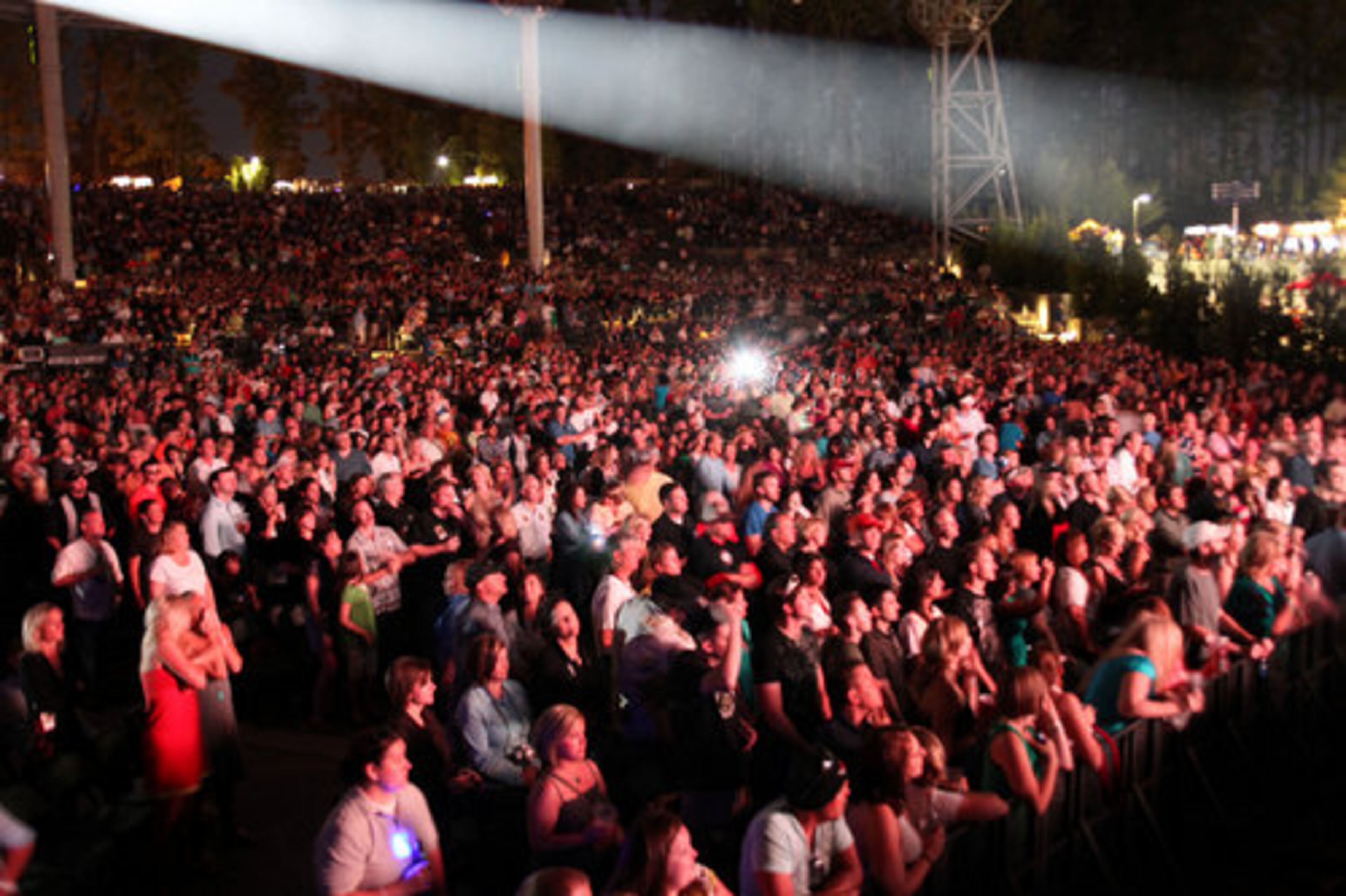 Zac Brown performs to a sold out crowd in Alpharetta.