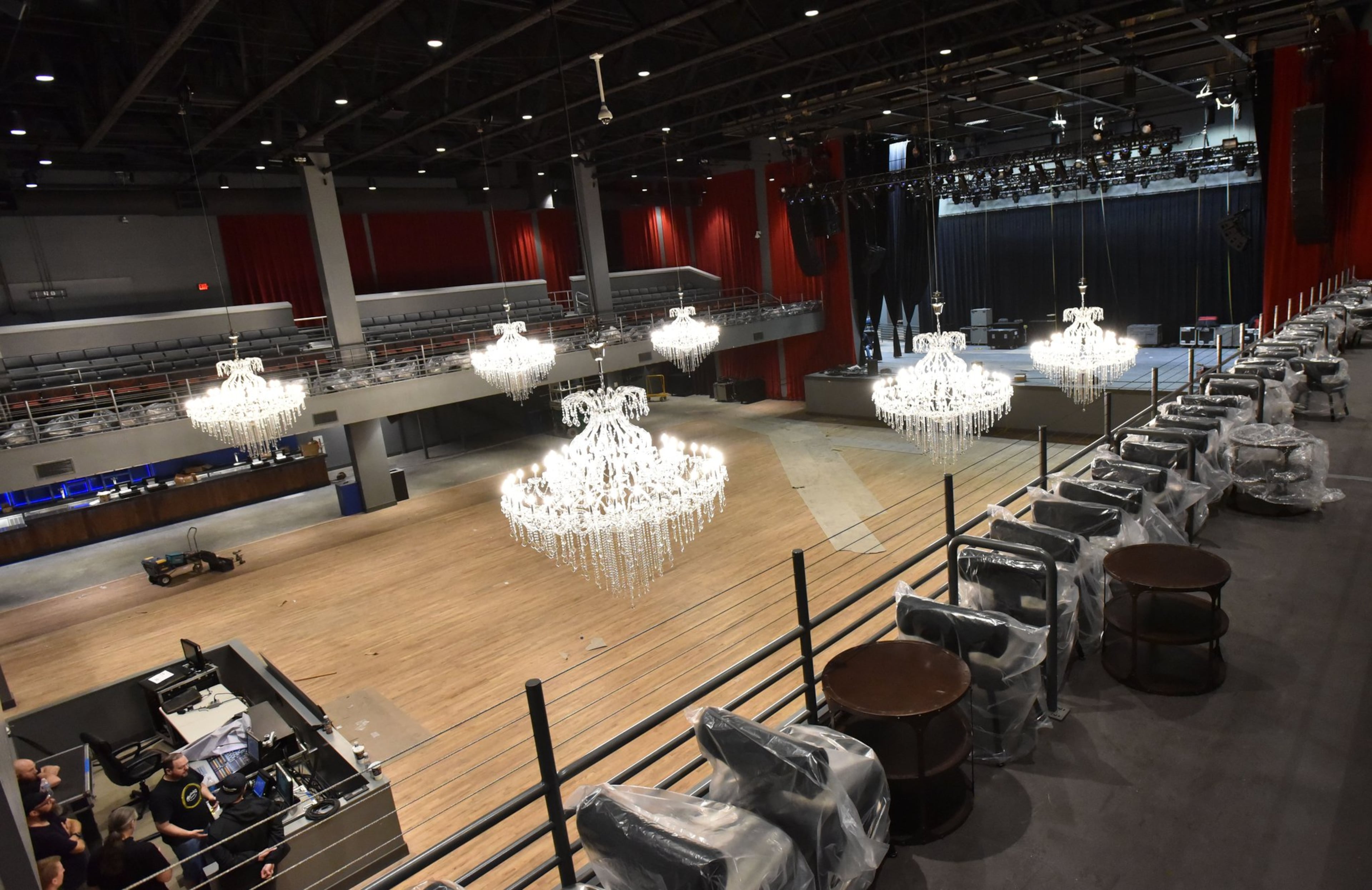 The two-tiered Roxy will hold close to 4,000 fans. HYOSUB SHIN / HSHIN@AJC.COM