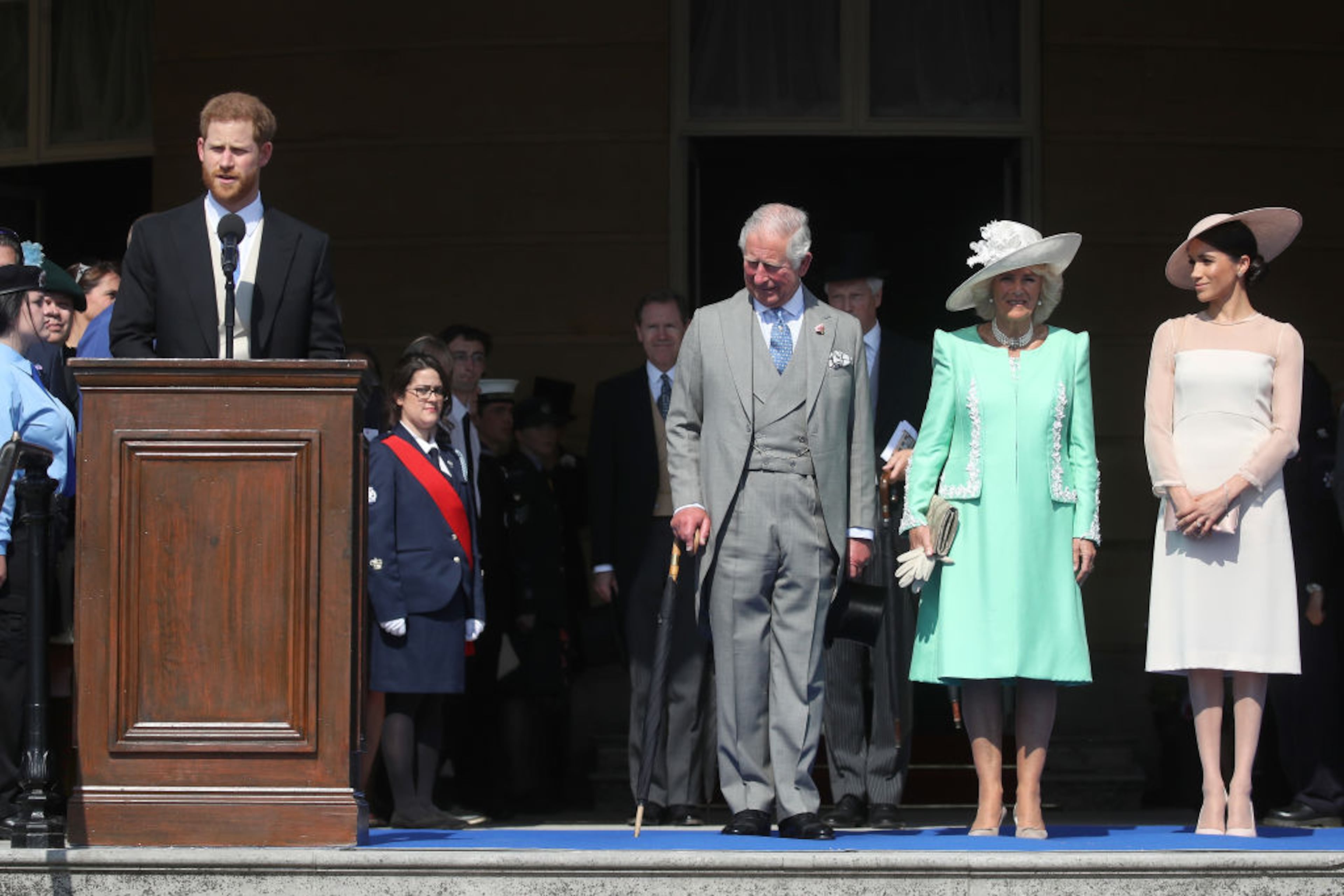LONDON, ENGLAND - MAY 22: (L-R) Prince Harry, Duke of Sussex gives a speech next to Prince Charles, Prince of Wales, Camilla, Duchess of Cornwall and Meghan, Duchess of Sussex as they attend The Prince of Wales' 70th Birthday Patronage Celebration held at Buckingham Palace on May 22, 2018 in London, England. (Photo by Chris Jackson/Chris Jackson/Getty Images)