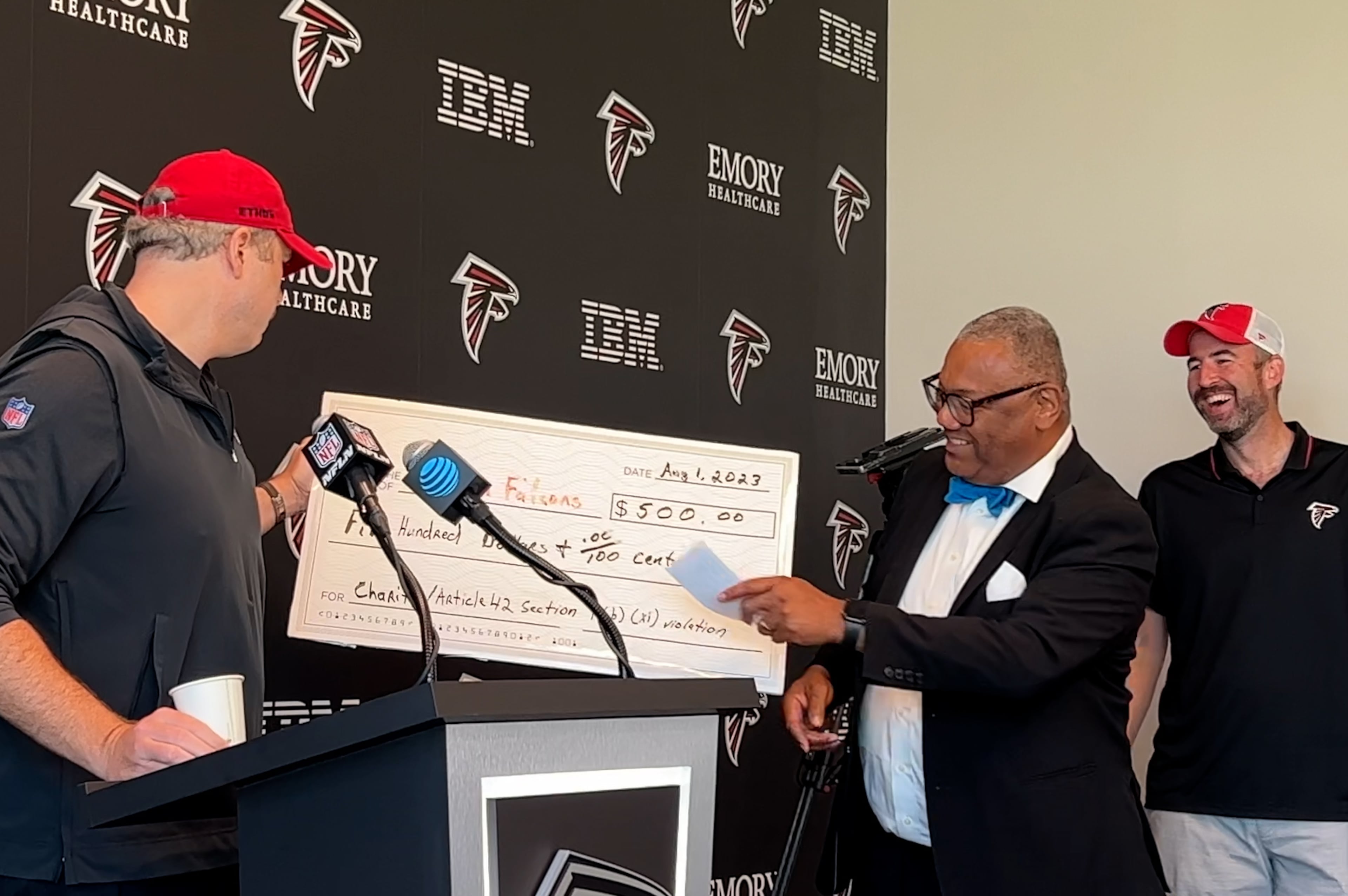 Arthur Smith, D. Orlando Ledbetter