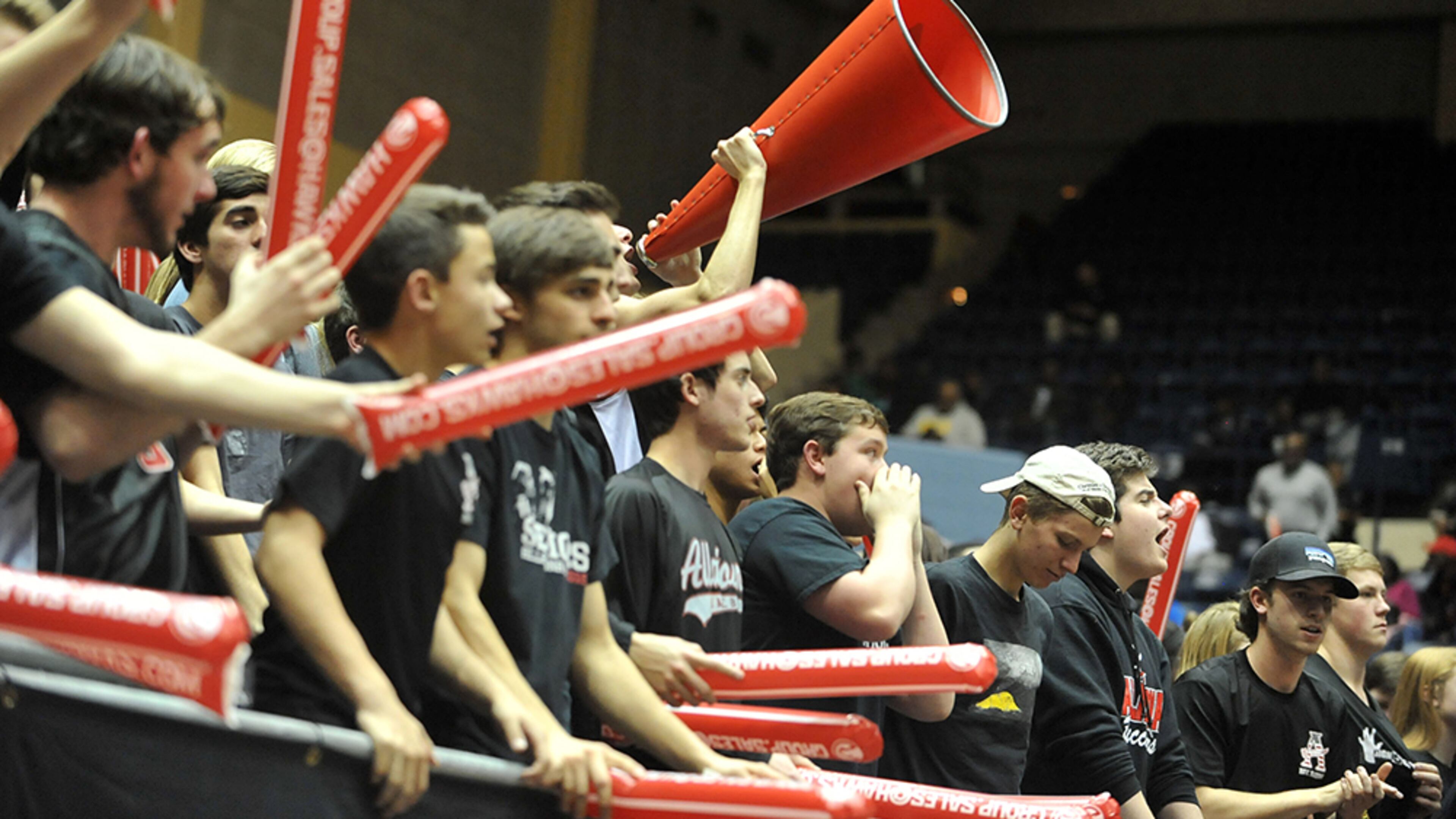 (Kent D. Johnson/AJC)