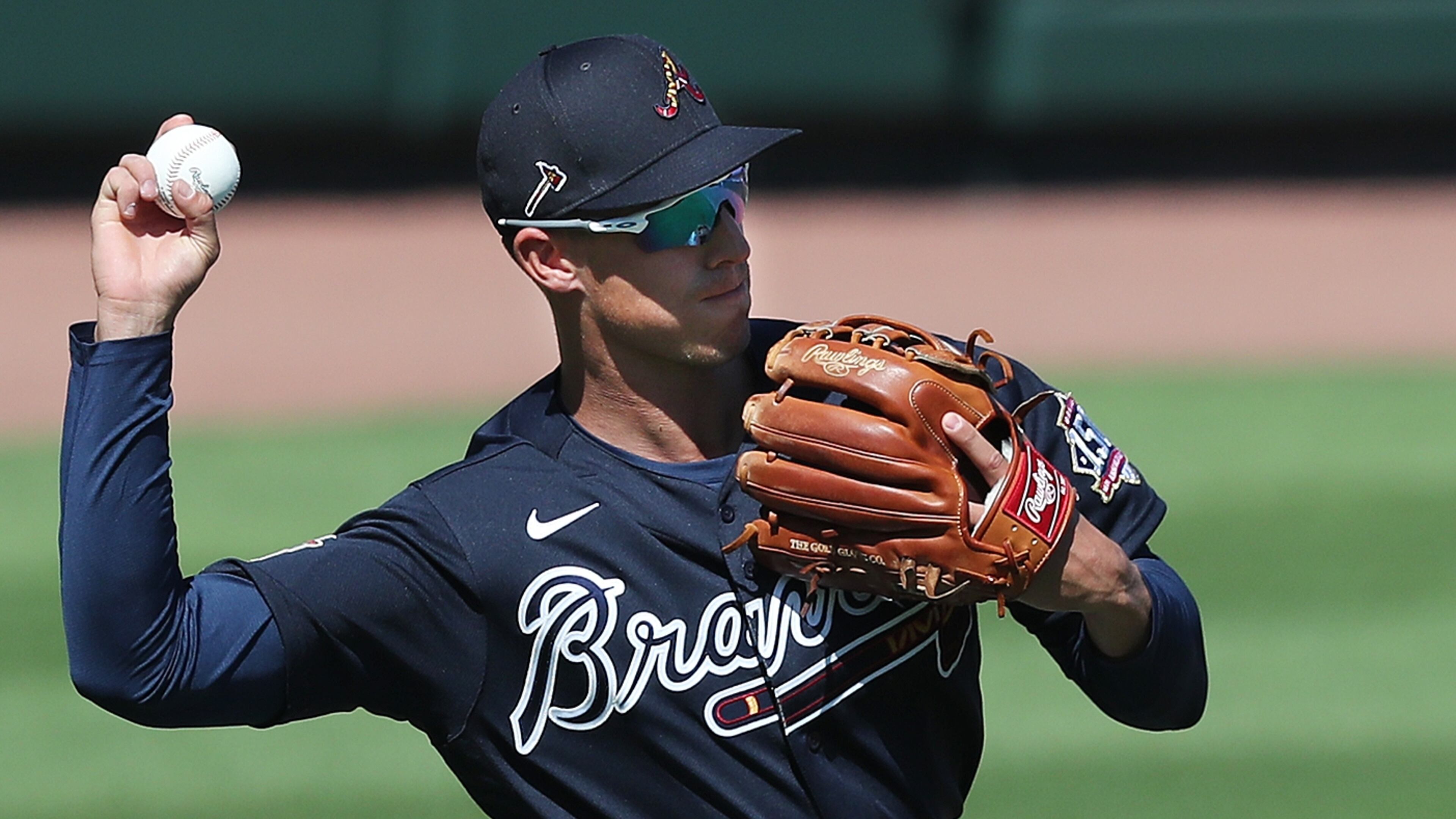 Atlanta Braves third baseman Jake Lamb fields a grounder during the first full-squad workout Tuesday, Feb. 23, 2021, at CoolToday Park in North Port, Fla. Lamb signed a $1 million non-guaranteed, major-league deal for the 2021 season. (Curtis Compton / Curtis.Compton@ajc.com)