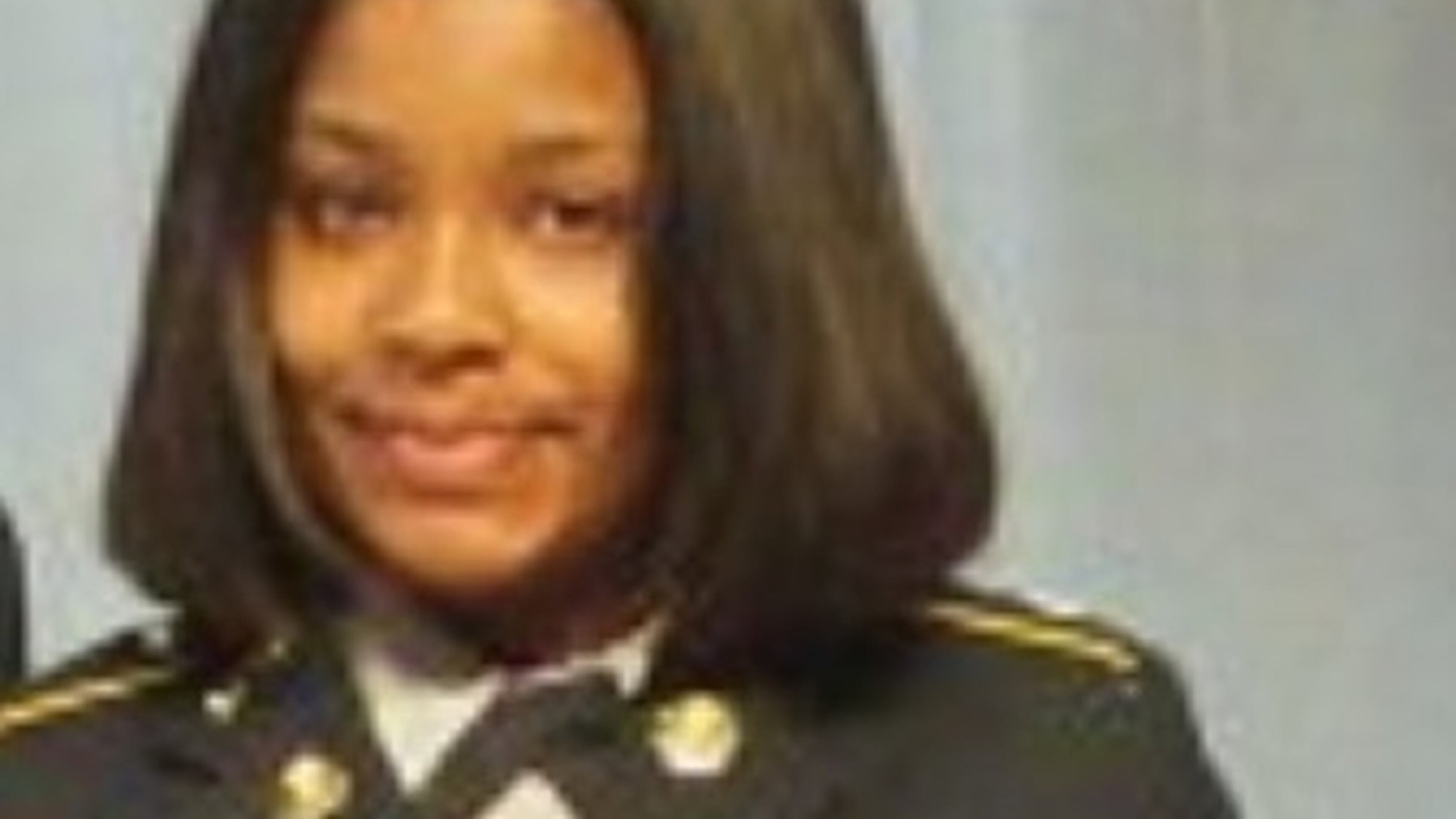 Kayla Vactor a junior at Atlanta s Maynard Jackson High School and a cadet captain in the school s Junior ROTC battalion received an award for military excellence.